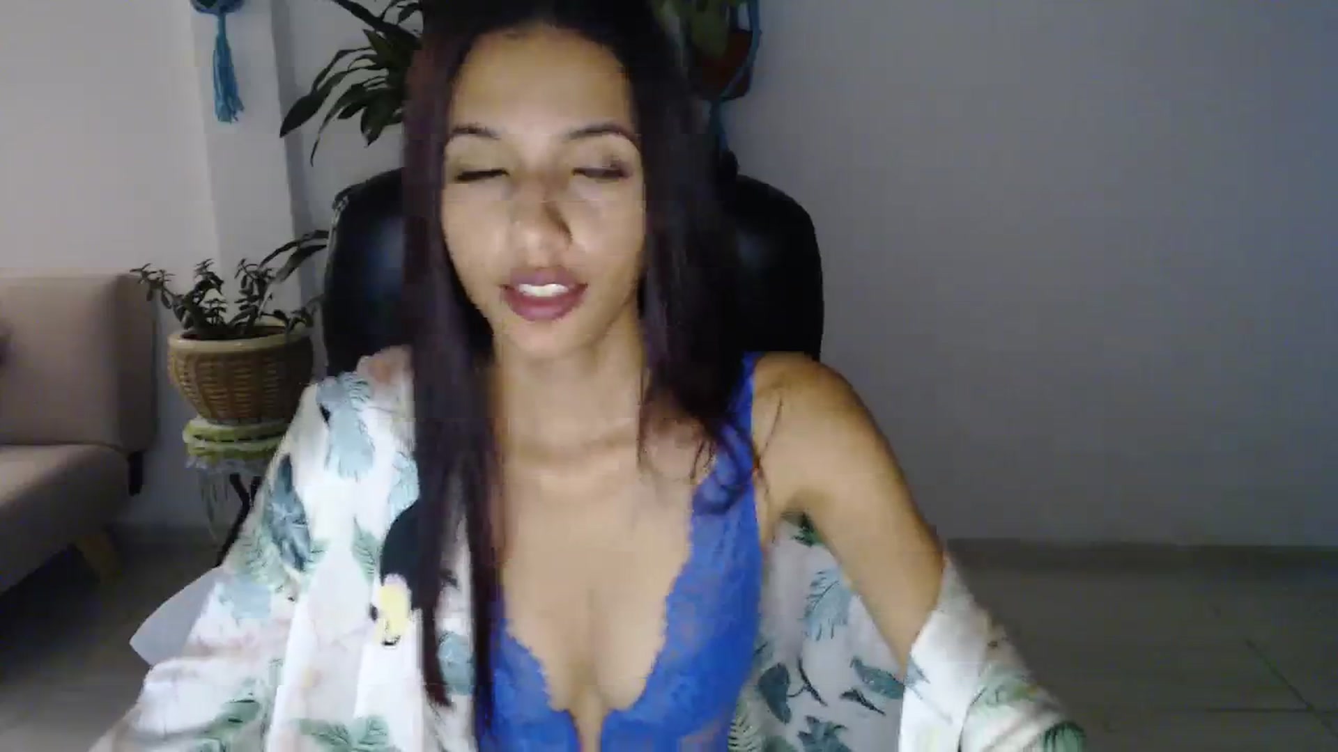 Gallery image thumbnail from slim_pamella's myfreecams stream on, 08/12/2023, 23:15 image 20 of 20