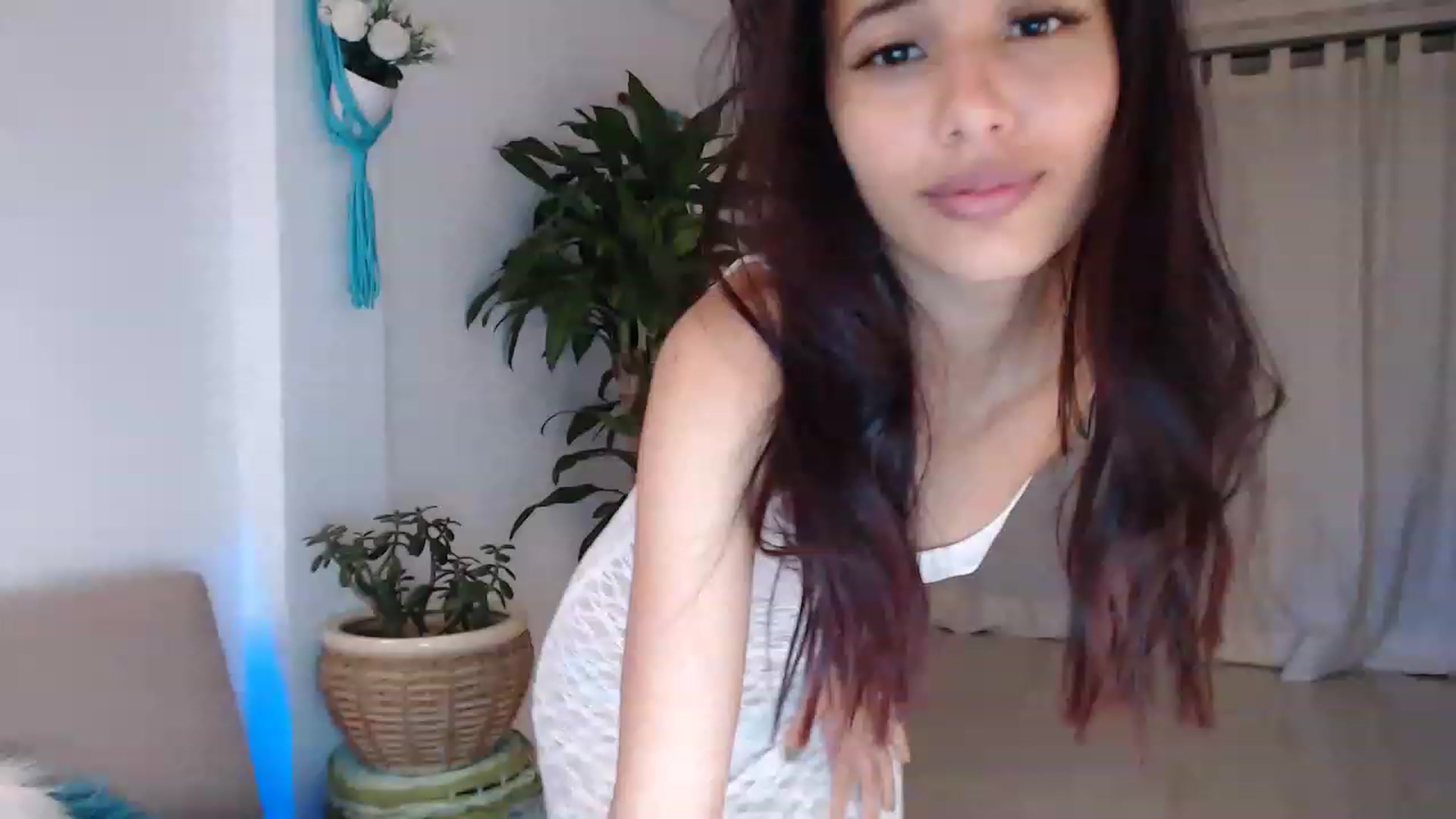 Gallery image thumbnail from slim_pamella's myfreecams stream on, 08/21/2023, 04:21 image 5 of 20