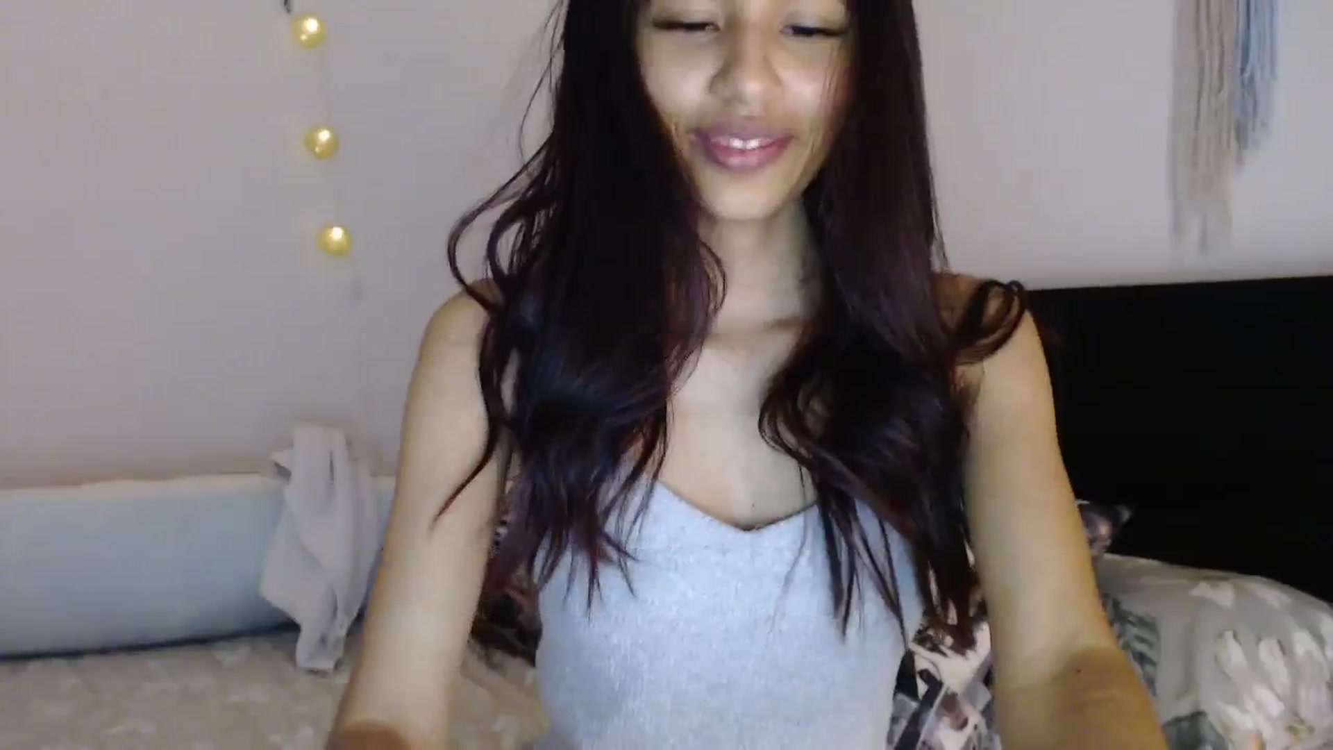 Gallery image thumbnail from slim_pamella's myfreecams stream on, 10/20/2023, 03:41 image 18 of 20