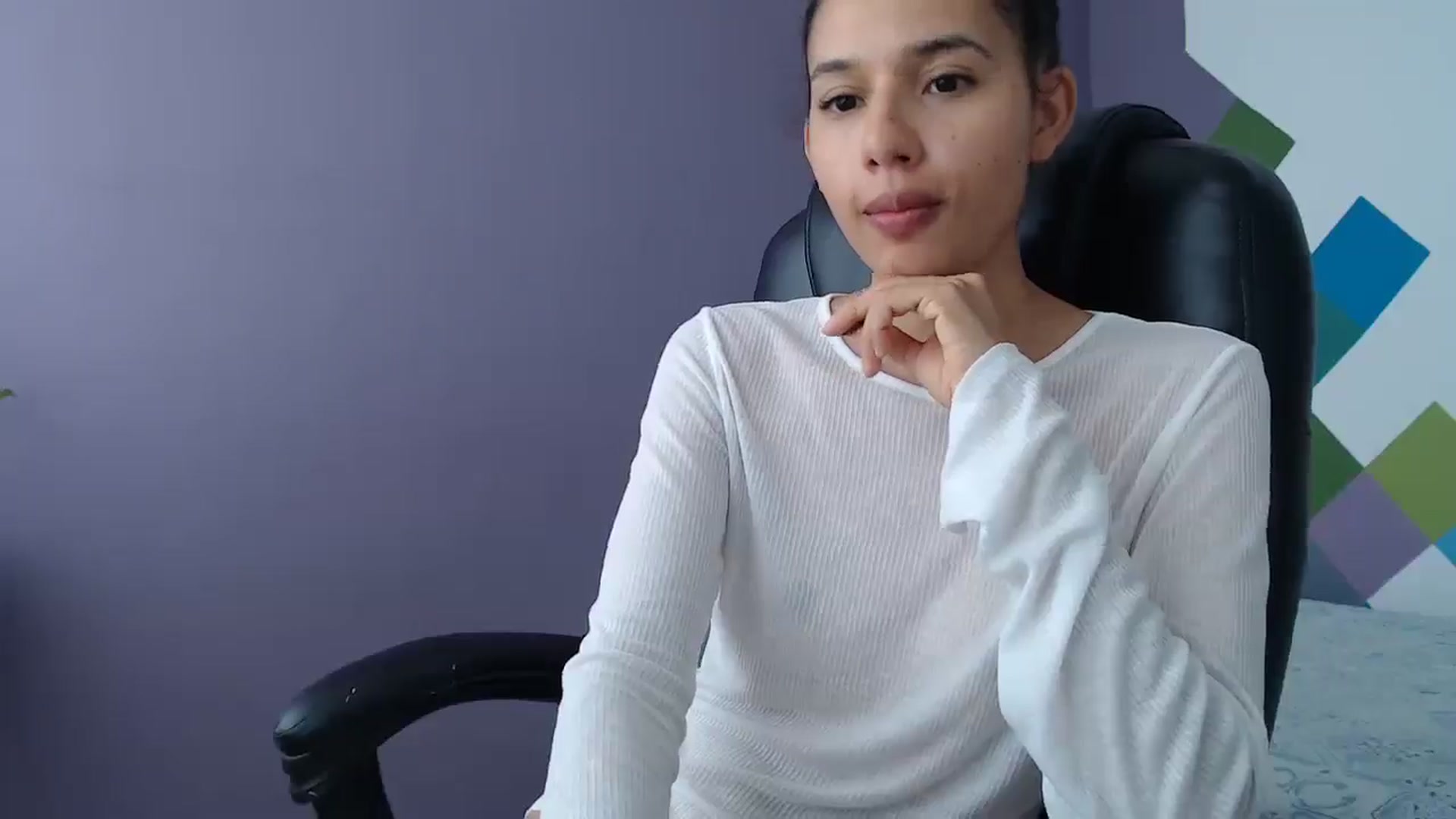 Gallery image thumbnail from slim_pamella's myfreecams stream on, 08/03/2025, 18:14 image 12 of 20