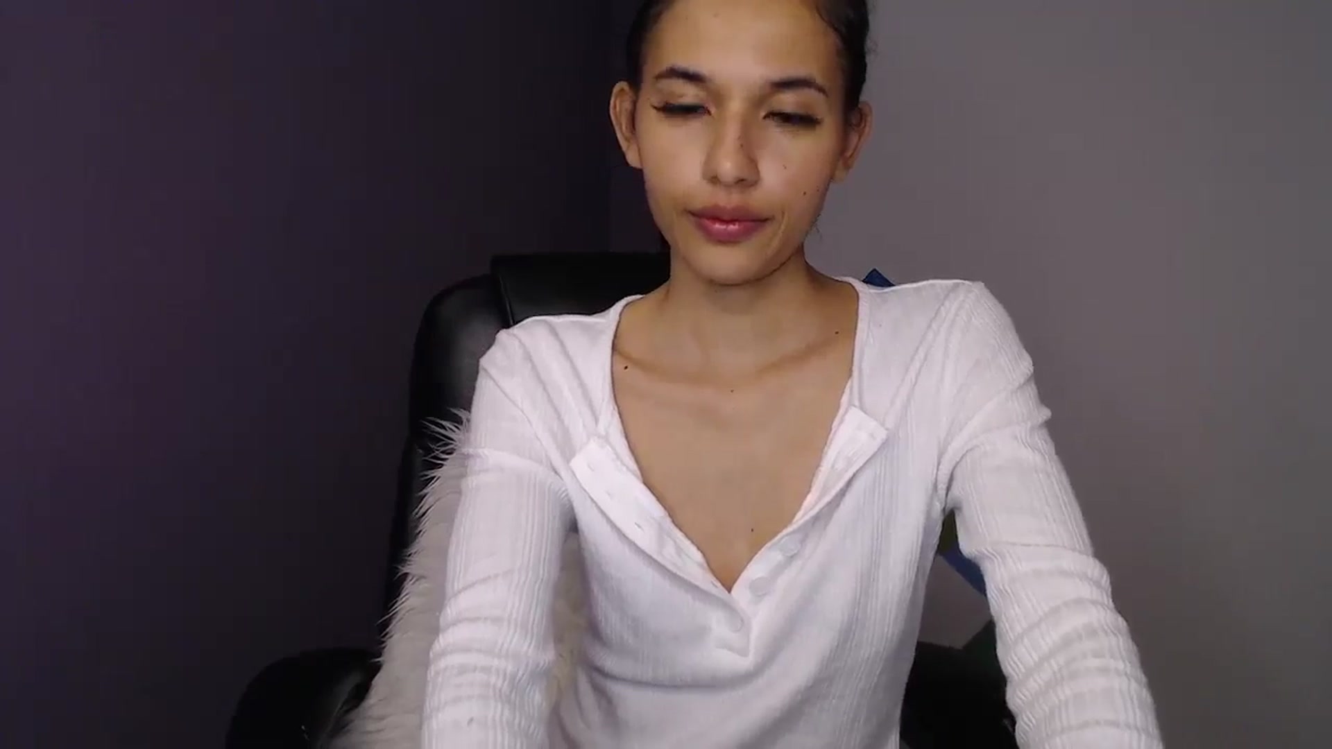 Gallery image thumbnail from slim_pamella's myfreecams stream on, 10/12/2025, 23:08 image 20 of 20