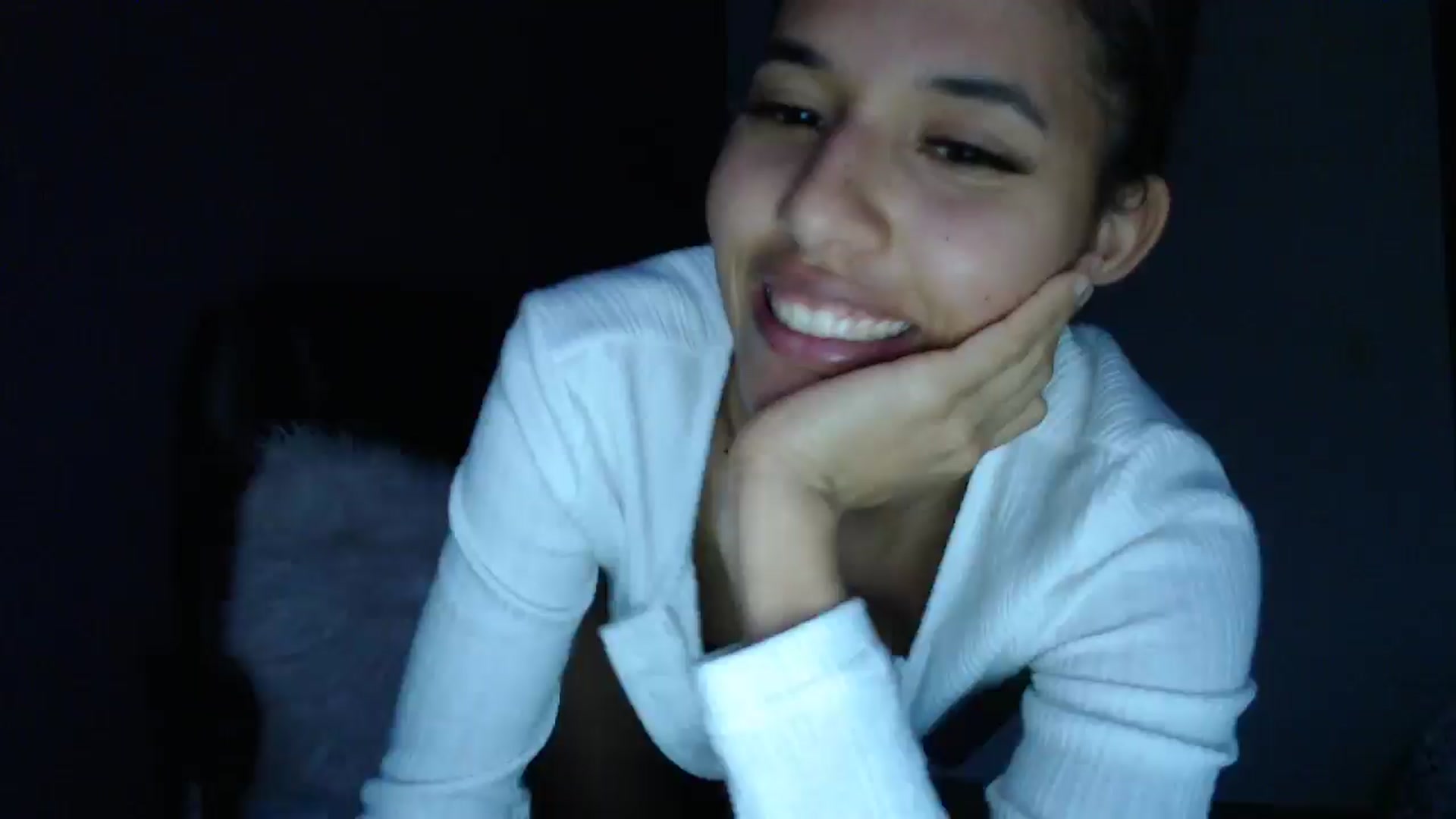 Gallery image thumbnail from slim_pamella's myfreecams stream on, 10/12/2025, 23:08 image 7 of 20