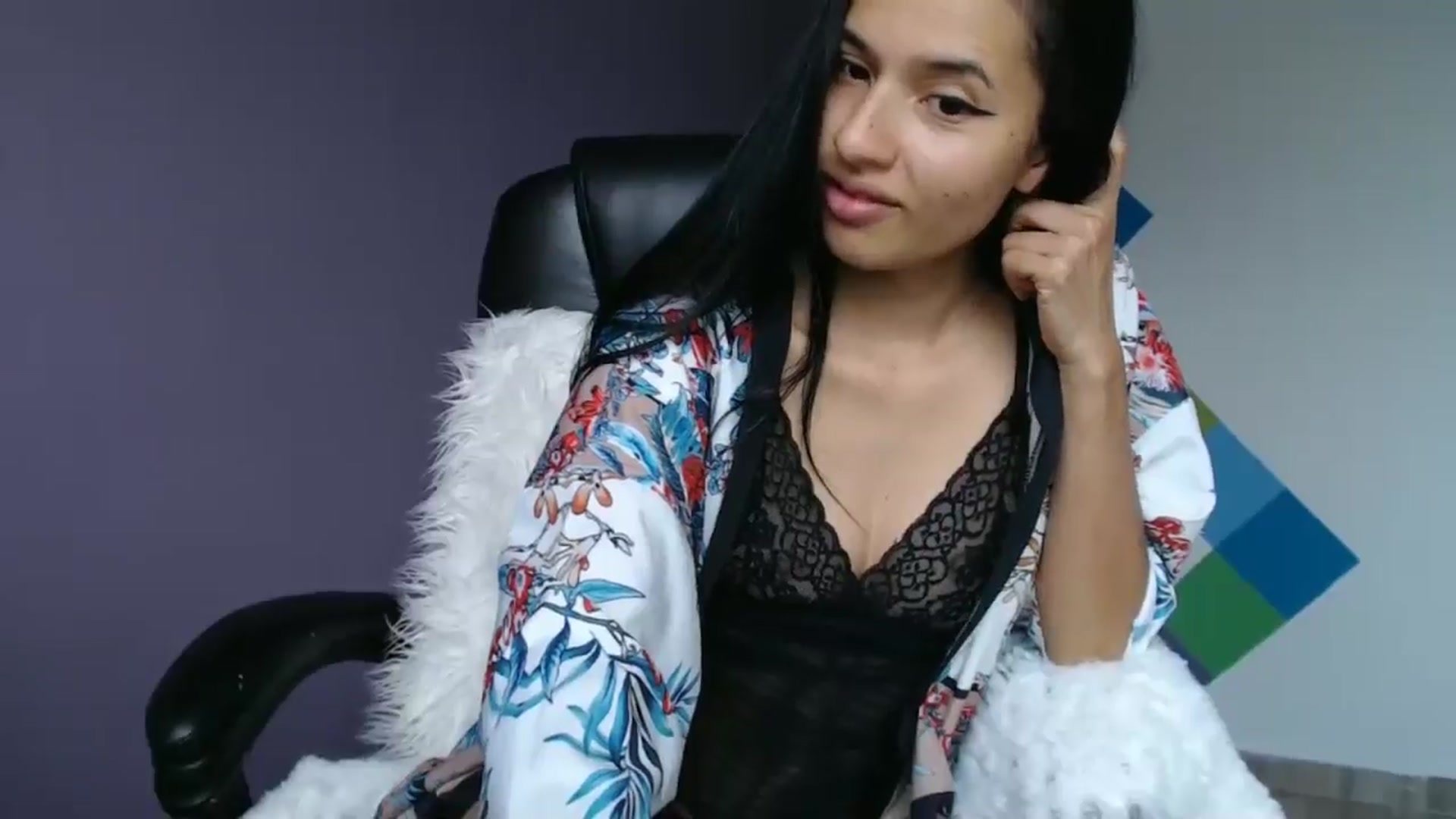 Gallery image thumbnail from slim_pamella's myfreecams stream on, 10/19/2025, 17:42 image 4 of 20