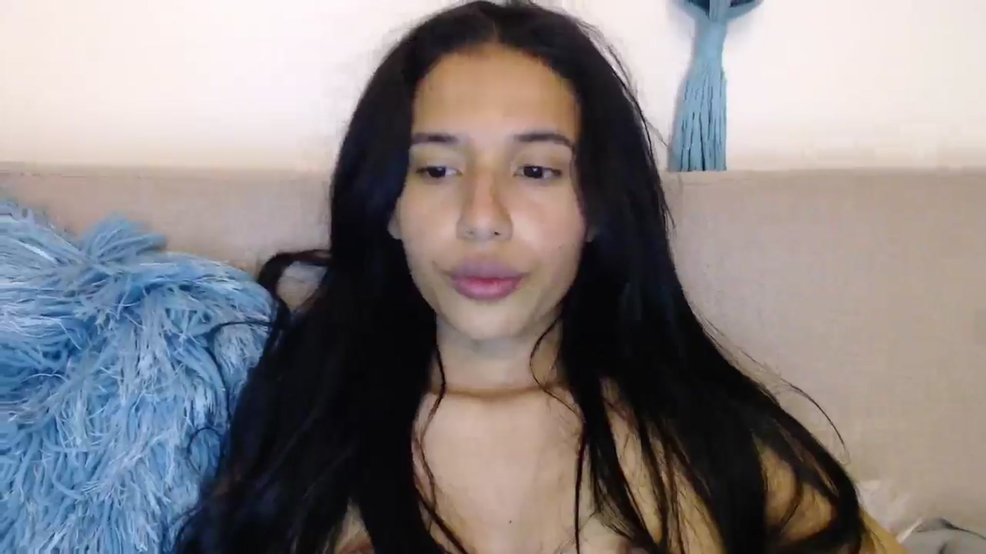 Gallery image thumbnail from slim_pamella's myfreecams stream on, 02/02/2026, 01:05 image 18 of 20