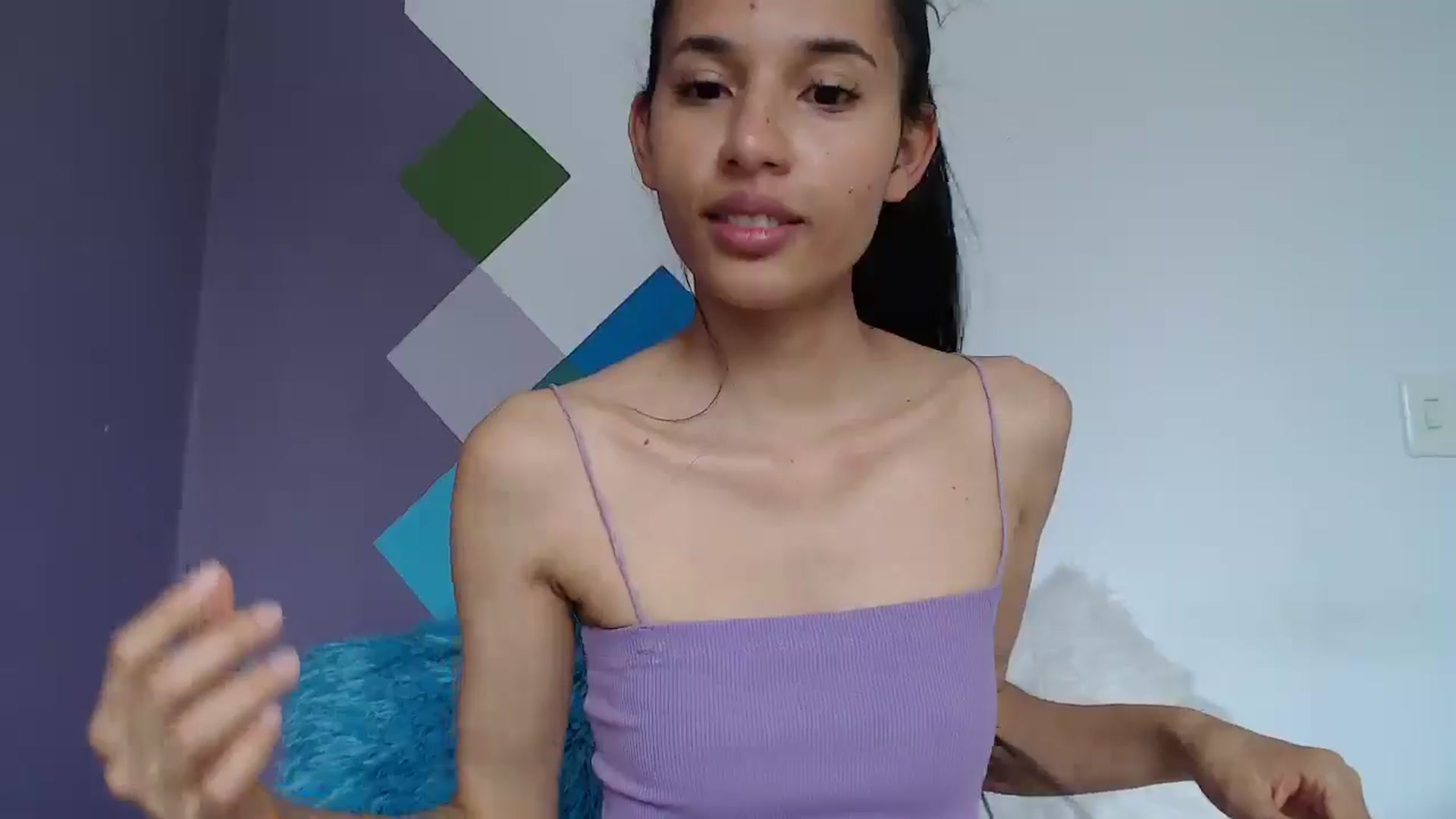 Gallery image thumbnail from slim_pamella's myfreecams stream on, 04/13/2026, 16:55 image 18 of 20