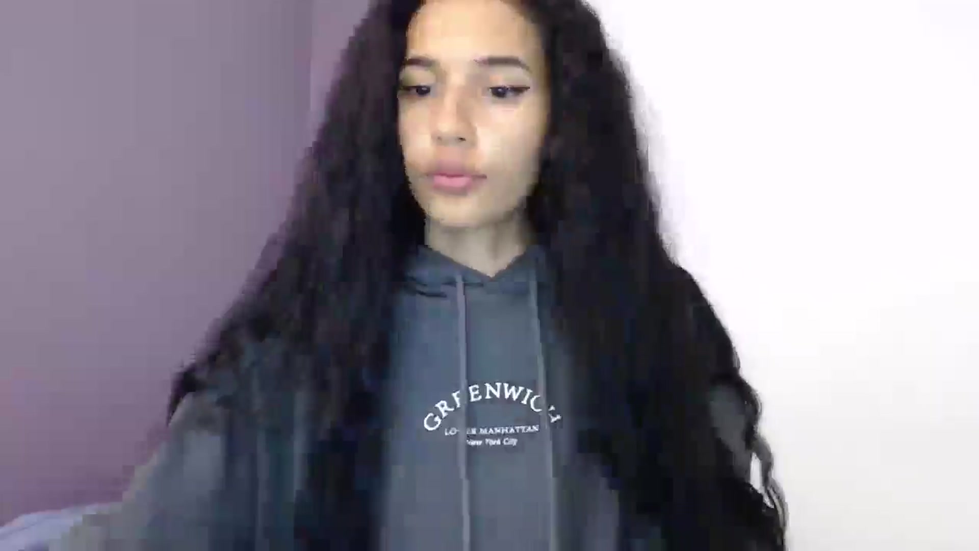 Gallery image thumbnail from slim_pamella's myfreecams stream on, 04/20/2026, 24:04 image 5 of 20