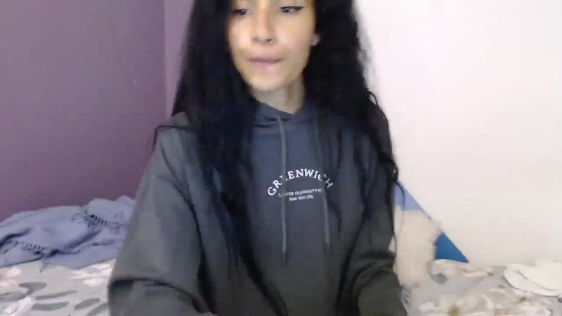 Gallery image thumbnail from slim_pamella's myfreecams stream on, 04/20/2026, 24:04 image 18 of 20