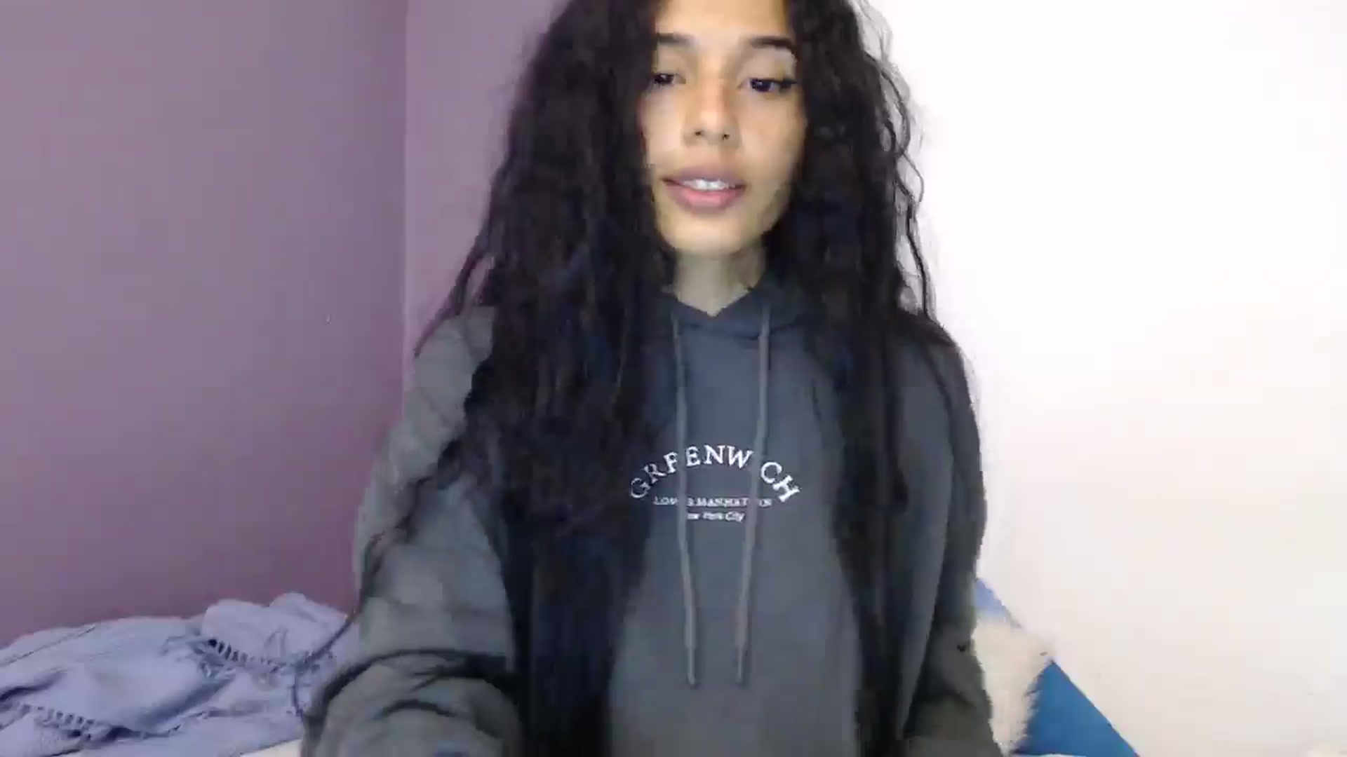Gallery image thumbnail from slim_pamella's myfreecams stream on, 04/20/2026, 24:04 image 8 of 20
