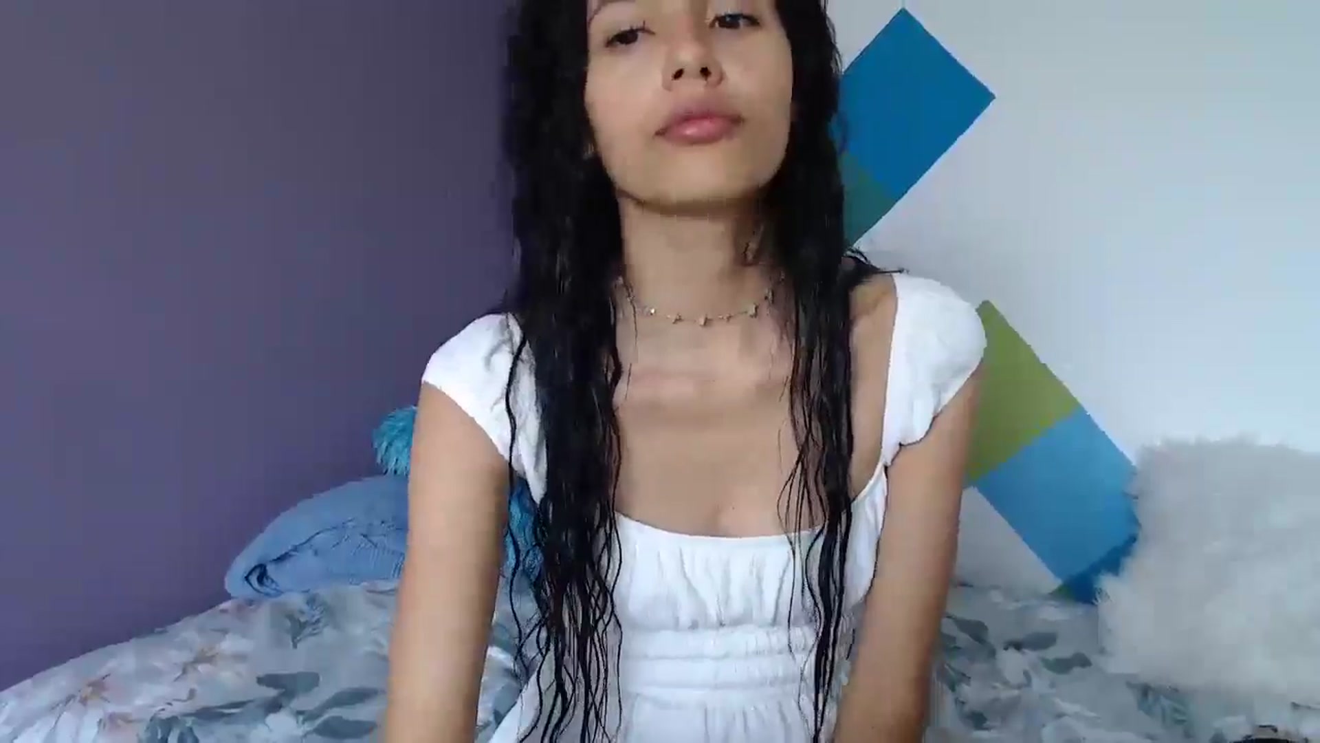 Gallery image thumbnail from slim_pamella's myfreecams stream on, 04/20/2026, 20:50 image 19 of 20