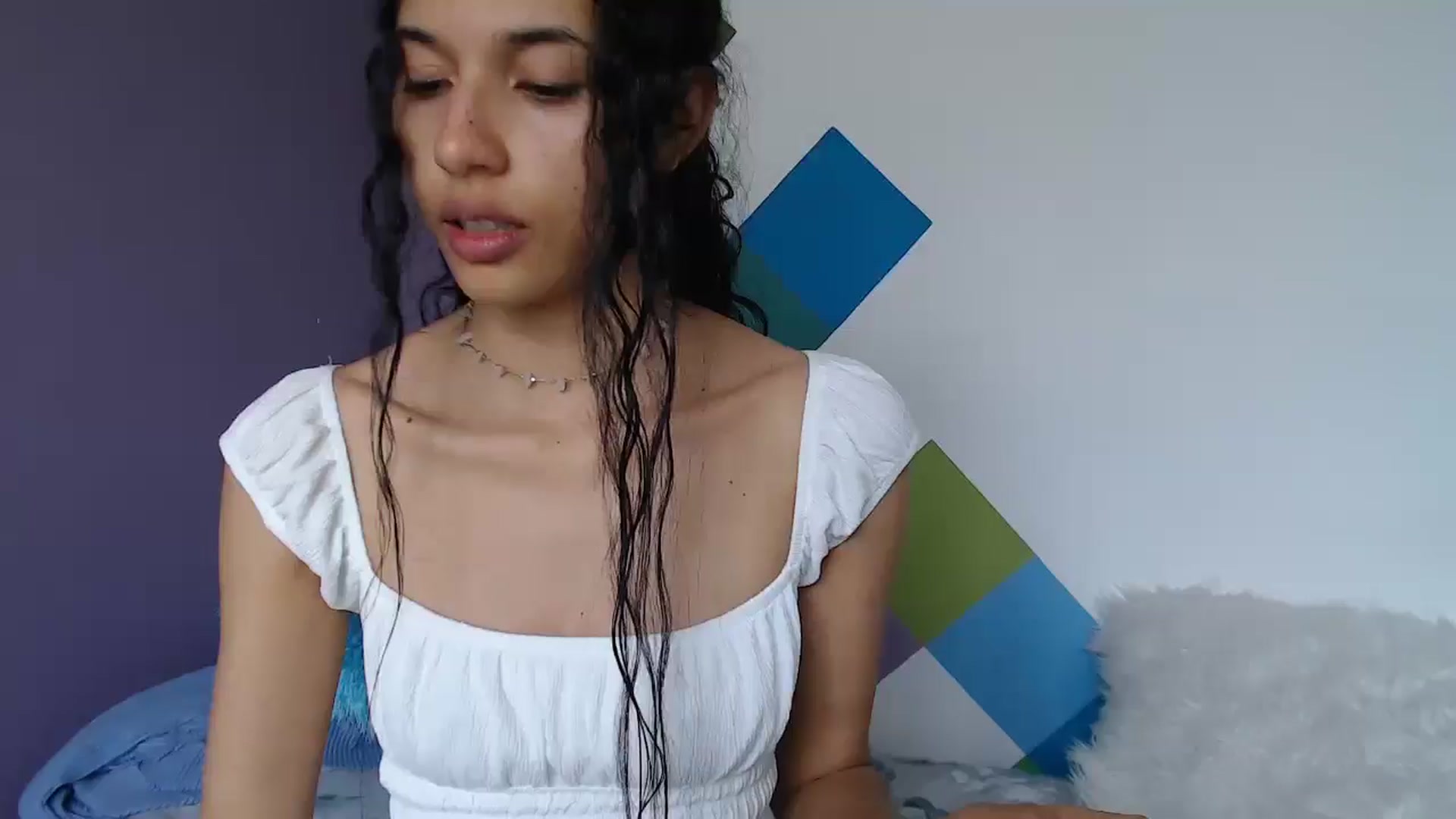 Gallery image thumbnail from slim_pamella's myfreecams stream on, 04/20/2026, 21:10 image 2 of 20