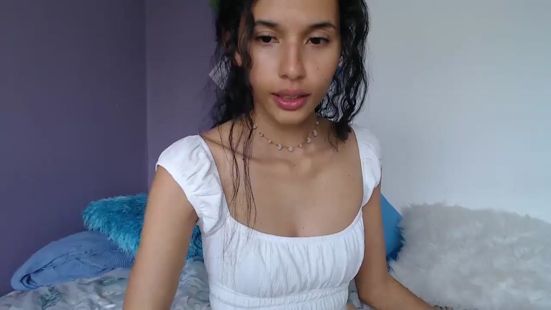 Gallery image thumbnail from slim_pamella's myfreecams stream on, 04/20/2026, 21:10 image 20 of 20
