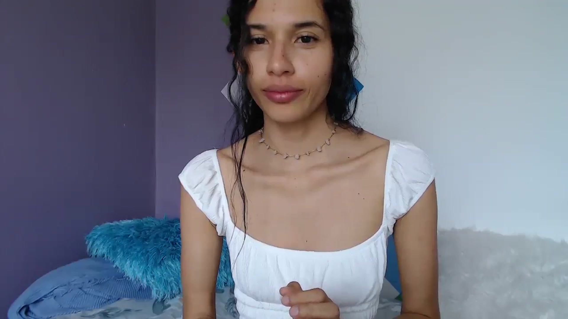 Gallery image thumbnail from slim_pamella's myfreecams stream on, 04/20/2026, 21:10 image 3 of 20