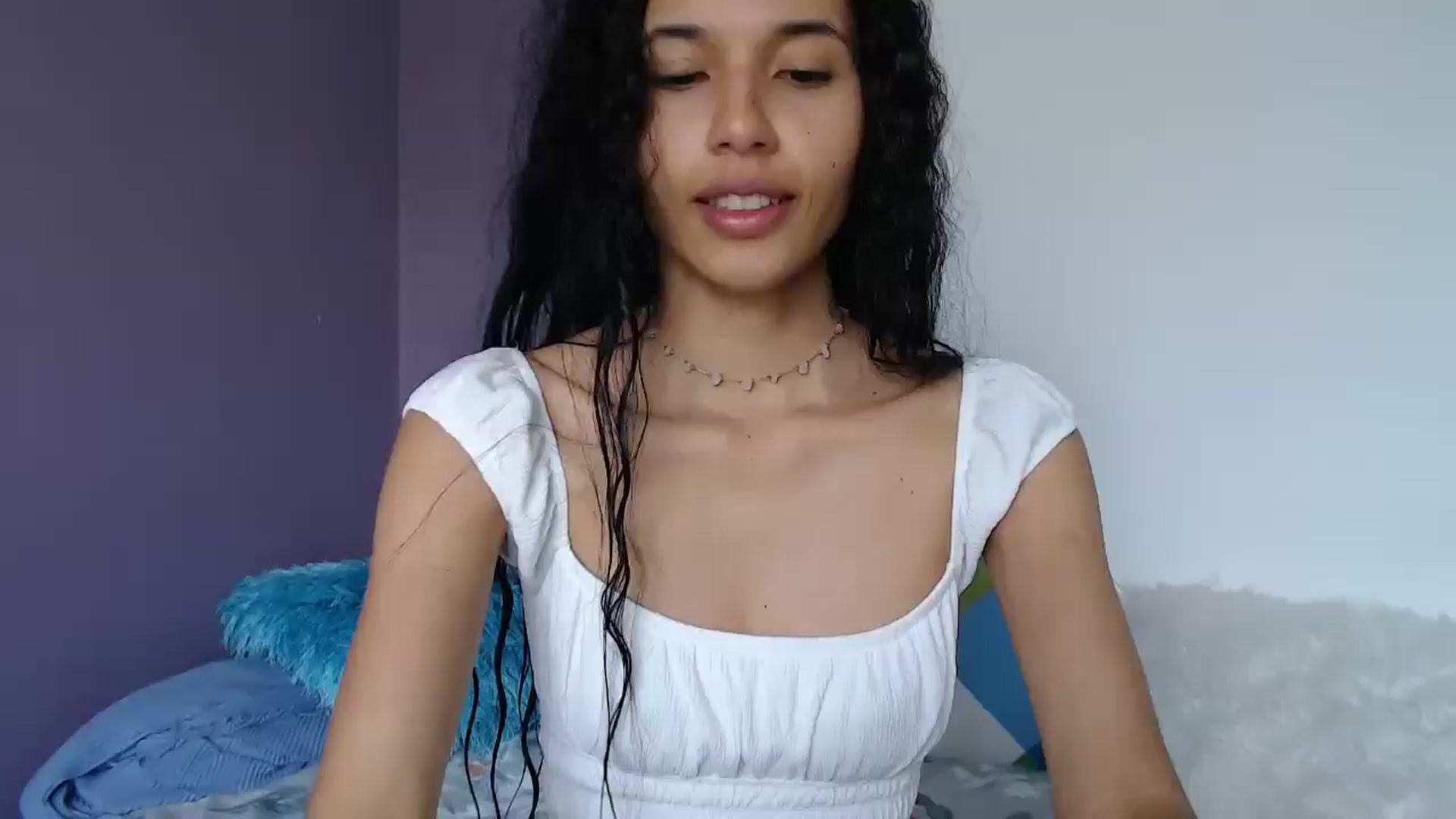 Gallery image thumbnail from slim_pamella's myfreecams stream on, 04/20/2026, 21:10 image 1 of 20