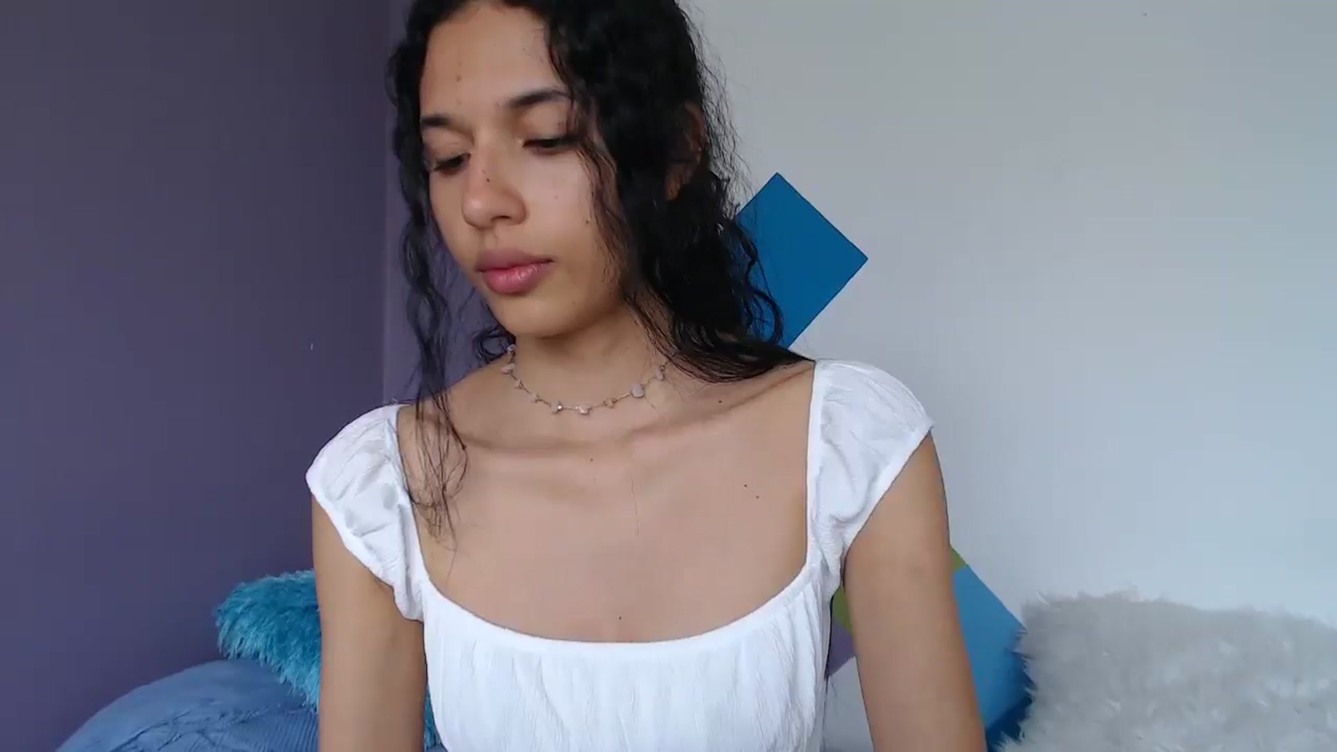 Gallery image thumbnail from slim_pamella's myfreecams stream on, 04/20/2026, 21:10 image 15 of 20