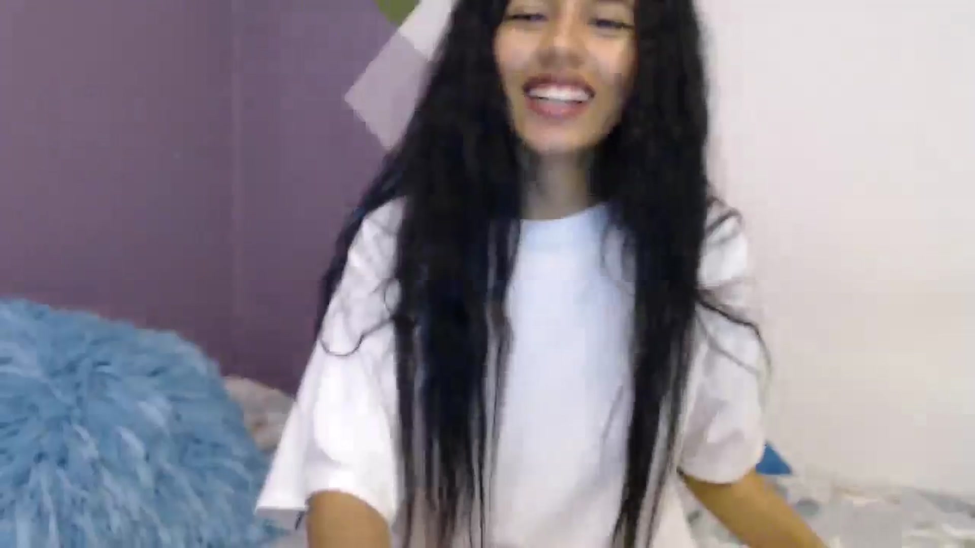 Gallery image thumbnail from slim_pamella's myfreecams stream on, 04/30/2026, 02:39 image 16 of 20