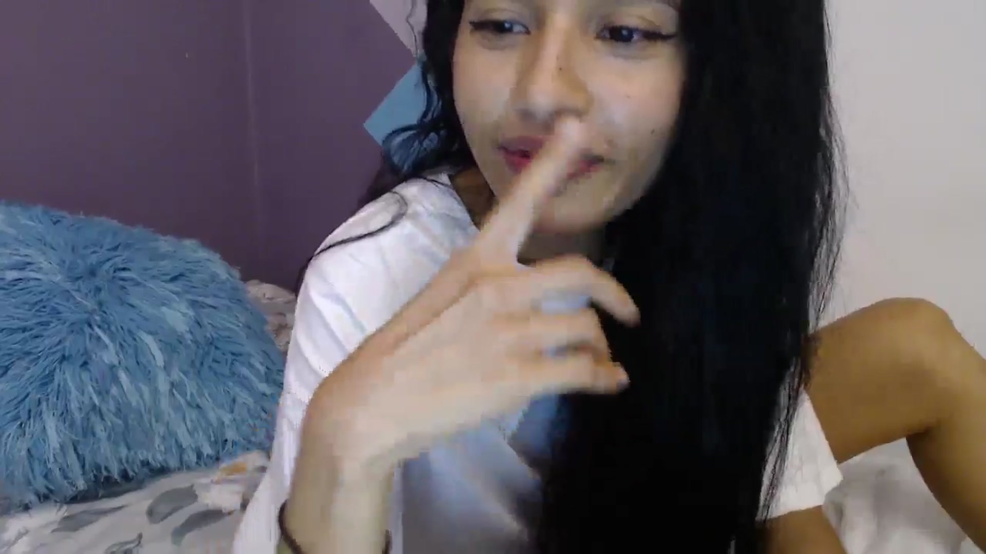 Gallery image thumbnail from slim_pamella's myfreecams stream on, 04/30/2026, 02:39 image 12 of 20