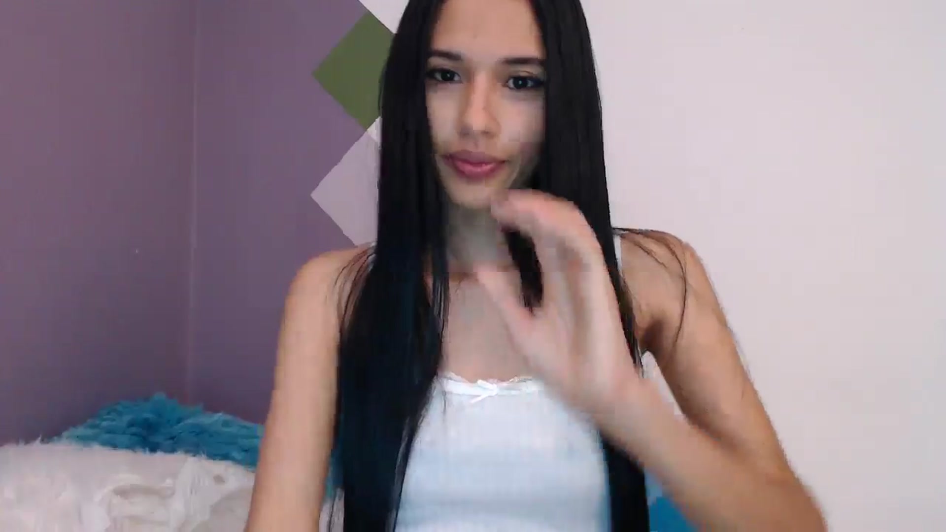 Gallery image thumbnail from slim_pamella's myfreecams stream on, 05/06/2026, 23:25 image 9 of 20