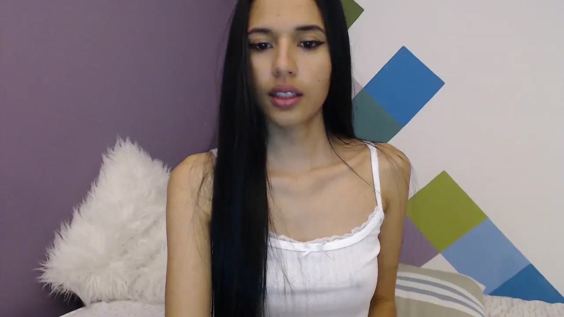 Gallery image thumbnail from slim_pamella's myfreecams stream on, 05/07/2026, 01:55 image 7 of 20