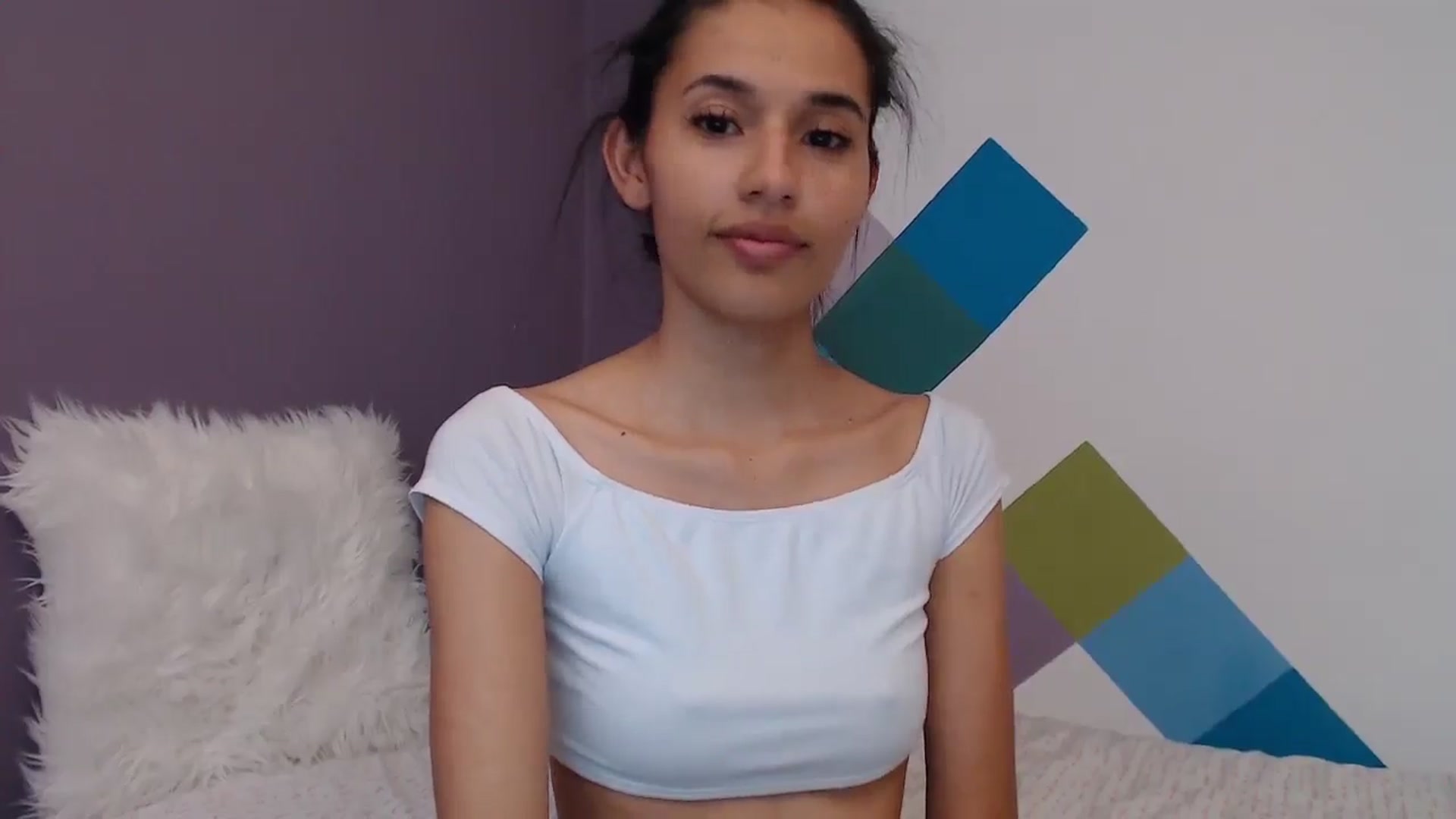 Gallery image thumbnail from slim_pamella's myfreecams stream on, 05/08/2026, 23:21 image 11 of 20
