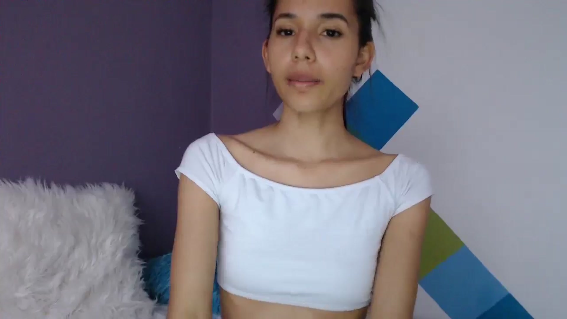 Gallery image thumbnail from slim_pamella's myfreecams stream on, 05/08/2026, 23:21 image 7 of 20