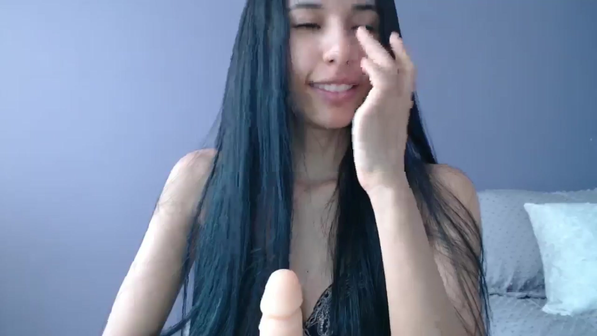 Gallery image thumbnail from slim_pamella's myfreecams stream on, 05/10/2026, 22:15 image 6 of 20