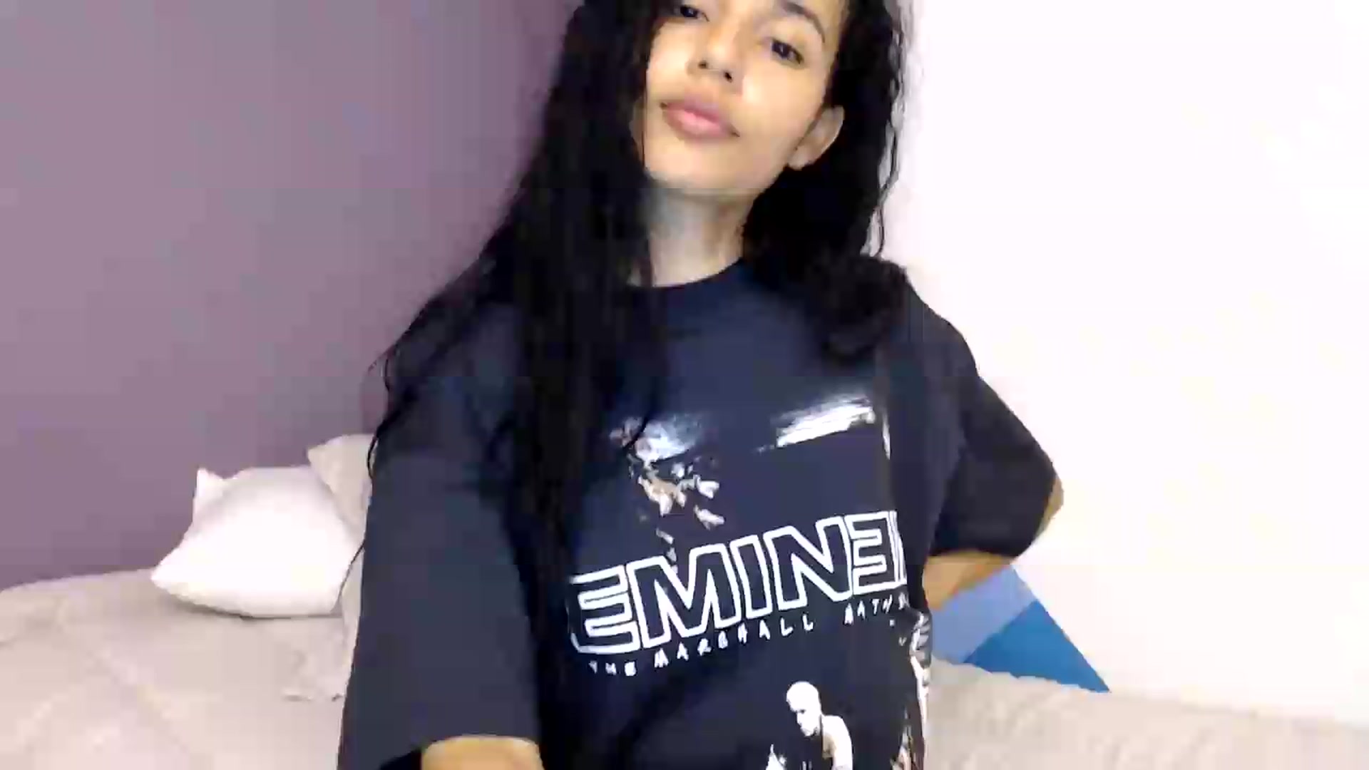 Gallery image thumbnail from slim_pamella's myfreecams stream on, 06/01/2026, 24:13 image 7 of 20