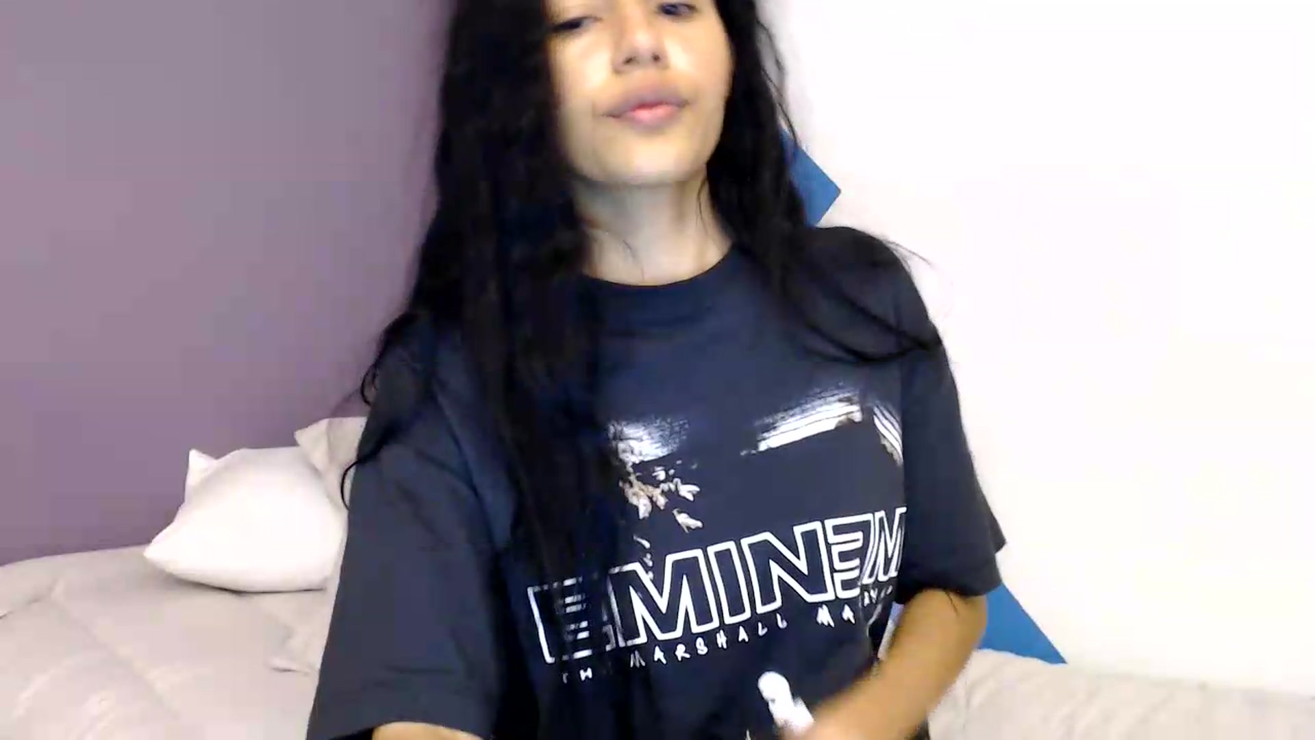 Gallery image thumbnail from slim_pamella's myfreecams stream on, 06/01/2026, 24:13 image 9 of 20