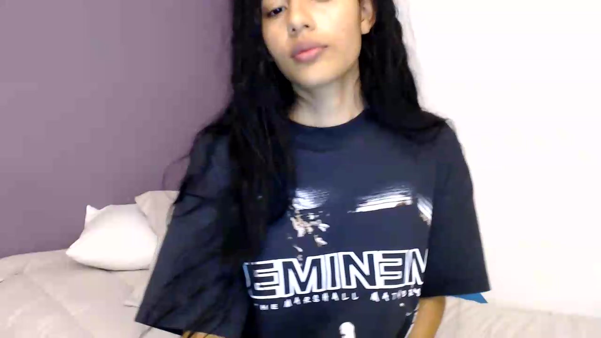 Gallery image thumbnail from slim_pamella's myfreecams stream on, 06/01/2026, 24:13 image 6 of 20