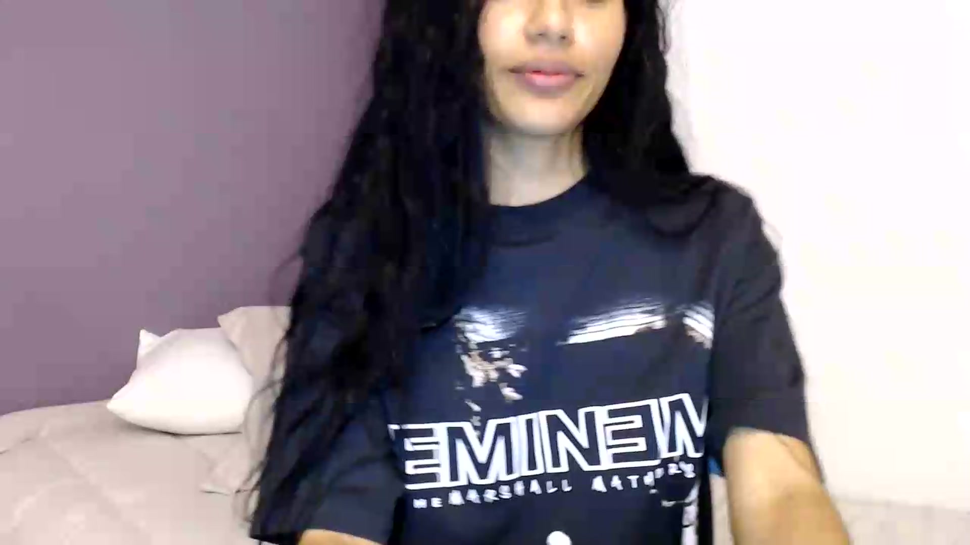 Gallery image thumbnail from slim_pamella's myfreecams stream on, 06/01/2026, 24:13 image 4 of 20