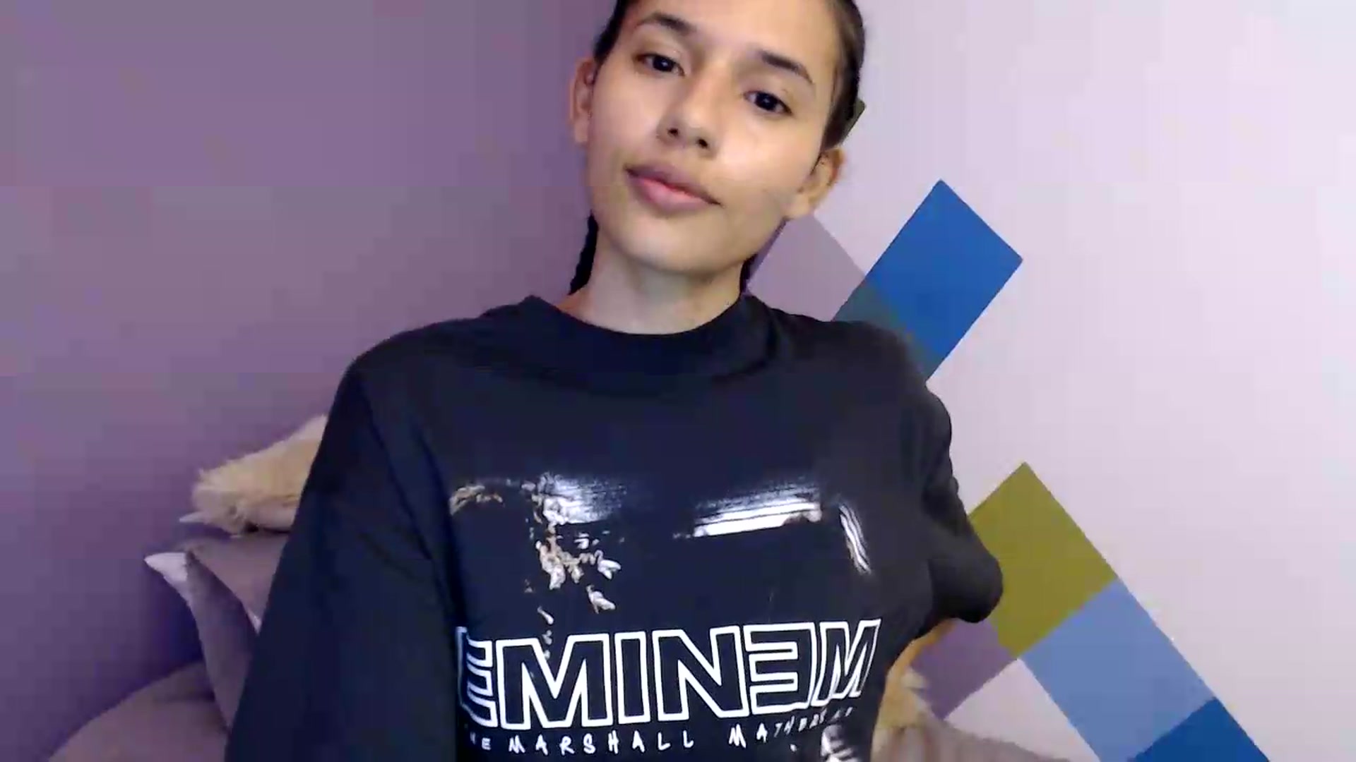Gallery image thumbnail from slim_pamella's myfreecams stream on, 08/17/2026, 24:59 image 12 of 20