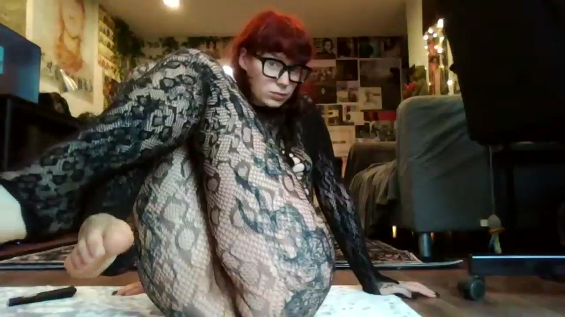 Gallery image thumbnail from slimsaydeee's myfreecams stream on, 07/24/2023, 16:06 image 4 of 20