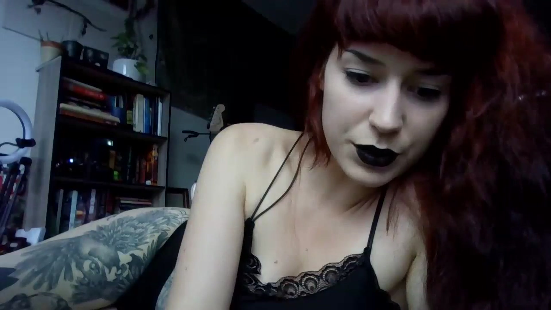 Gallery image thumbnail from slimsaydeee's myfreecams stream on, 08/08/2023, 18:30 image 16 of 20