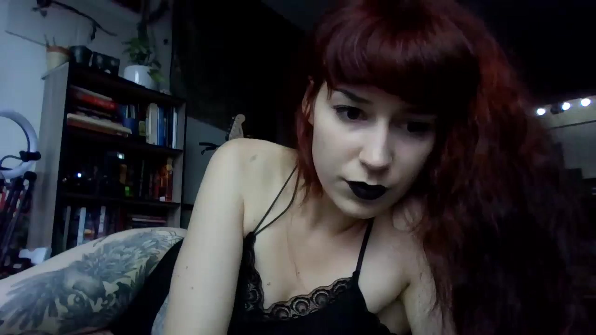 Gallery image thumbnail from slimsaydeee's myfreecams stream on, 08/08/2023, 18:30 image 14 of 20