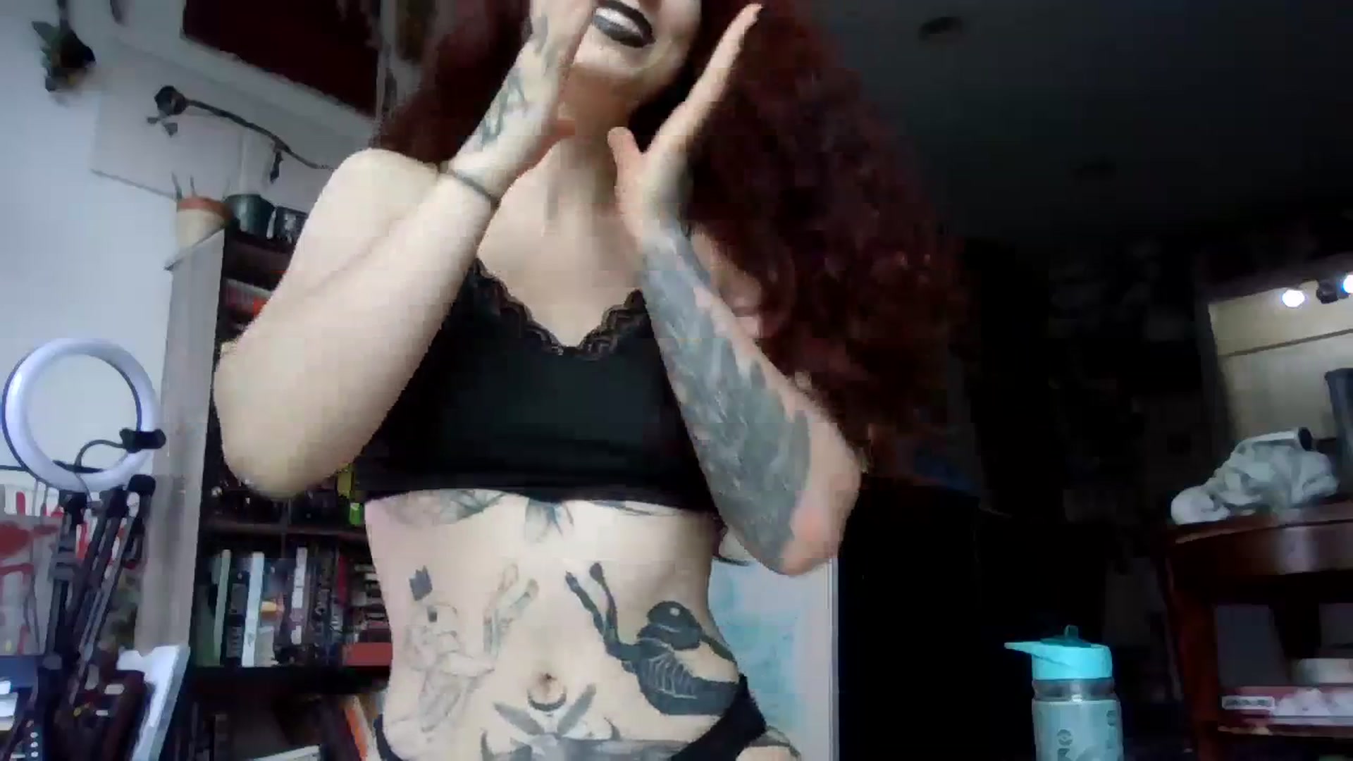 Gallery image thumbnail from slimsaydeee's myfreecams stream on, 08/08/2023, 19:02 image 13 of 20