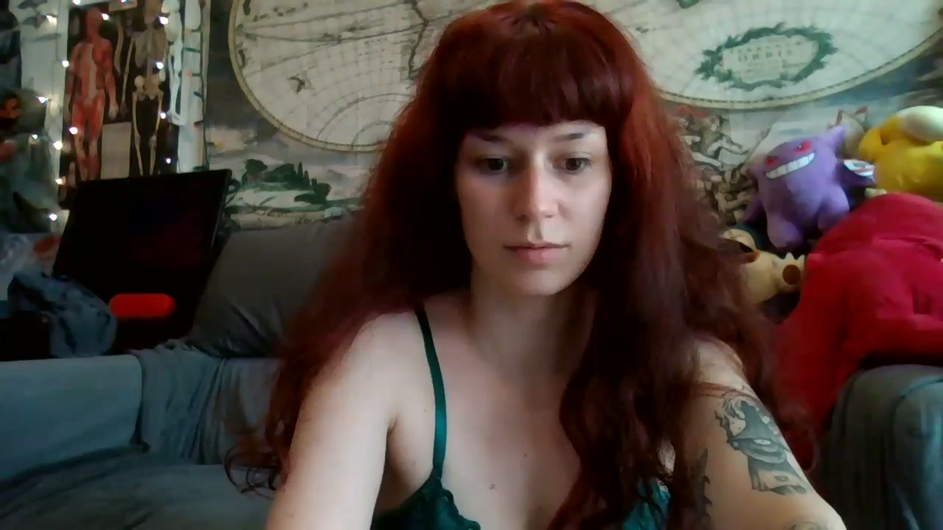 Gallery image thumbnail from slimsaydeee's myfreecams stream on, 08/19/2023, 18:53 image 10 of 20