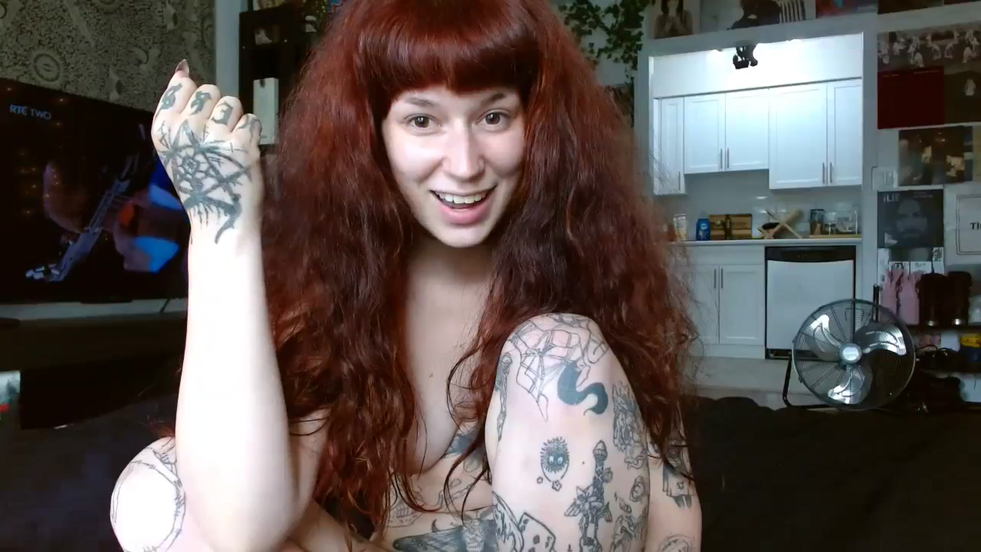 Gallery image thumbnail from slimsaydeee's myfreecams stream on, 08/20/2023, 18:32 image 4 of 20