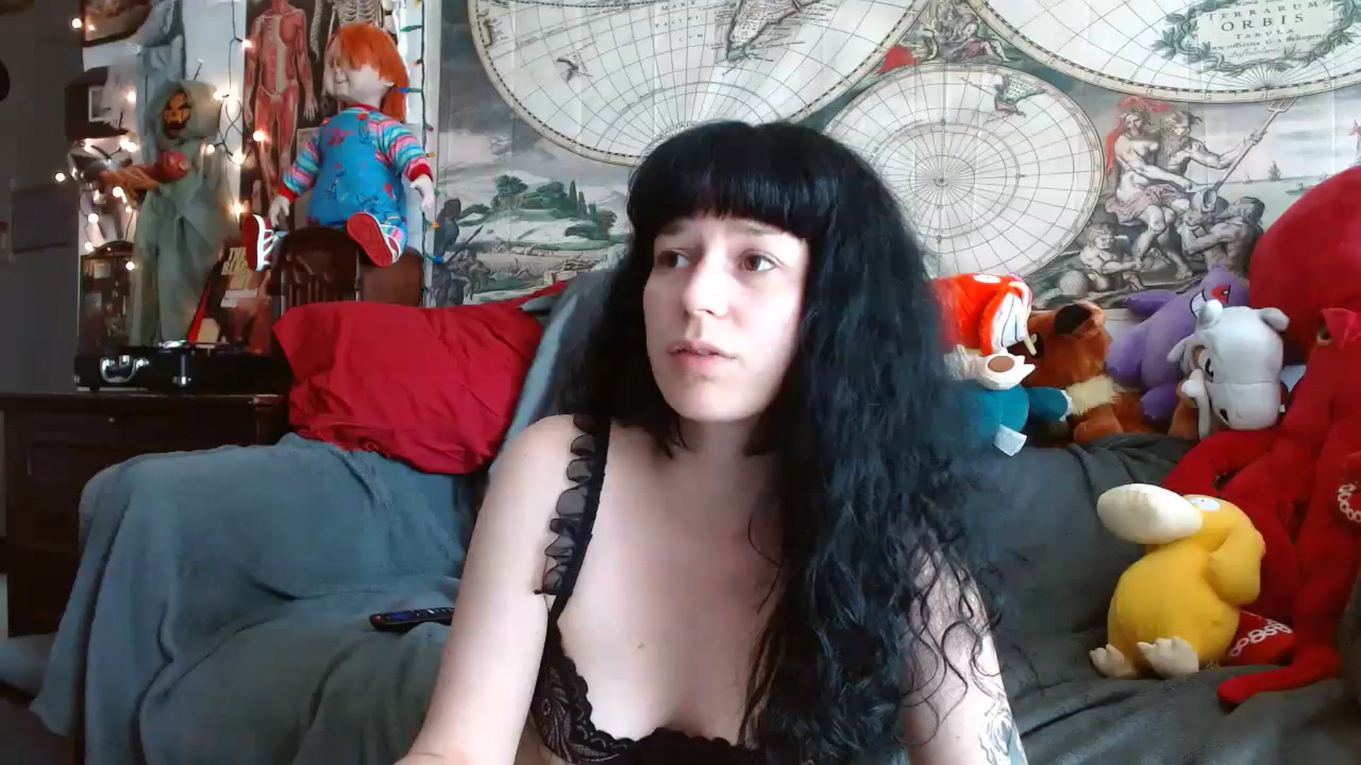 Gallery image thumbnail from slimsaydeee's myfreecams stream on, 08/27/2023, 18:00 image 9 of 20