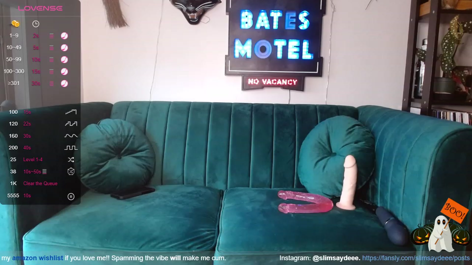 Gallery image thumbnail from slimsaydeee's myfreecams stream on, 11/03/2023, 18:17 image 5 of 20