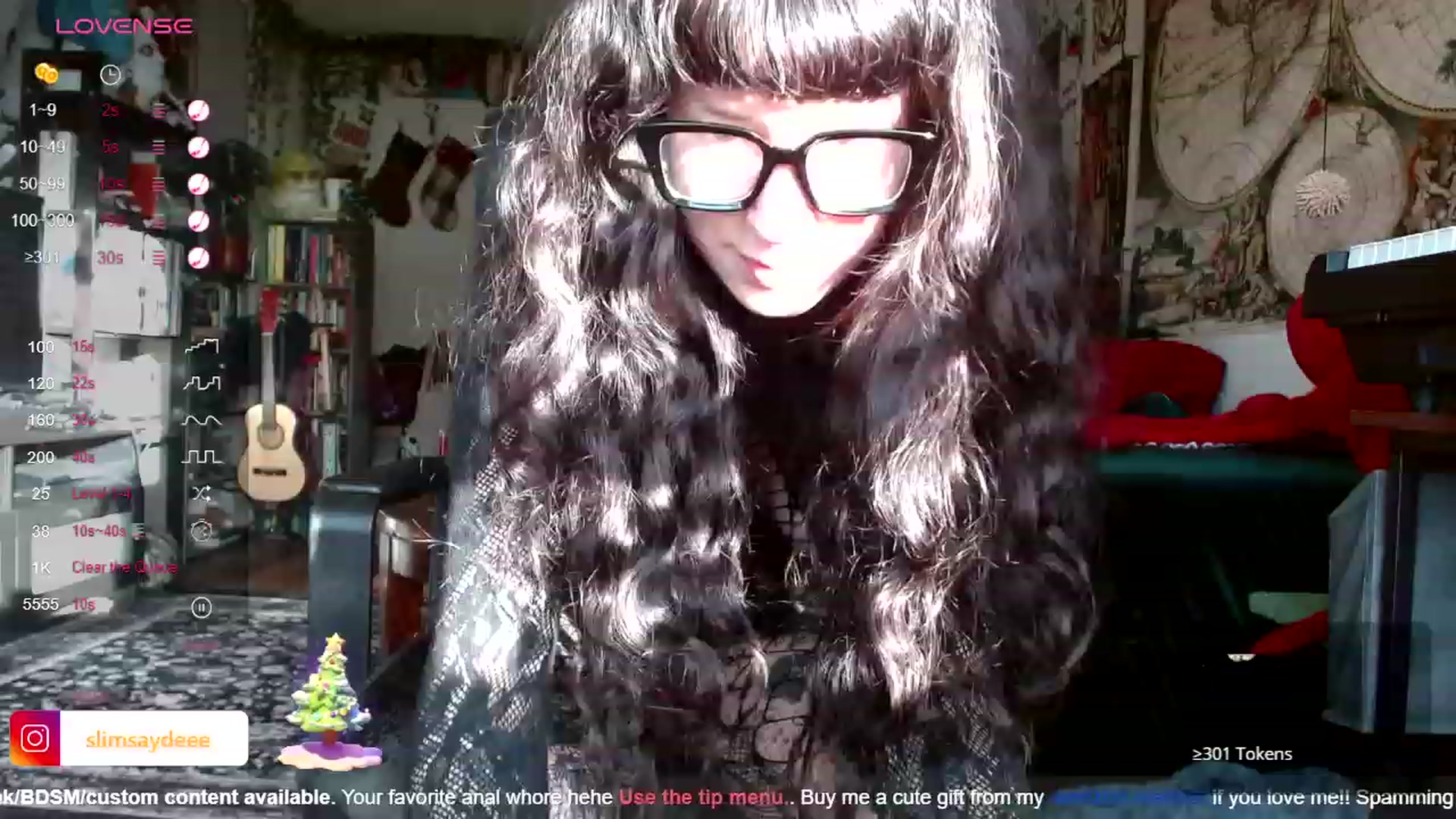 Gallery image thumbnail from slimsaydeee's myfreecams stream on, 12/26/2023, 18:16 image 15 of 20