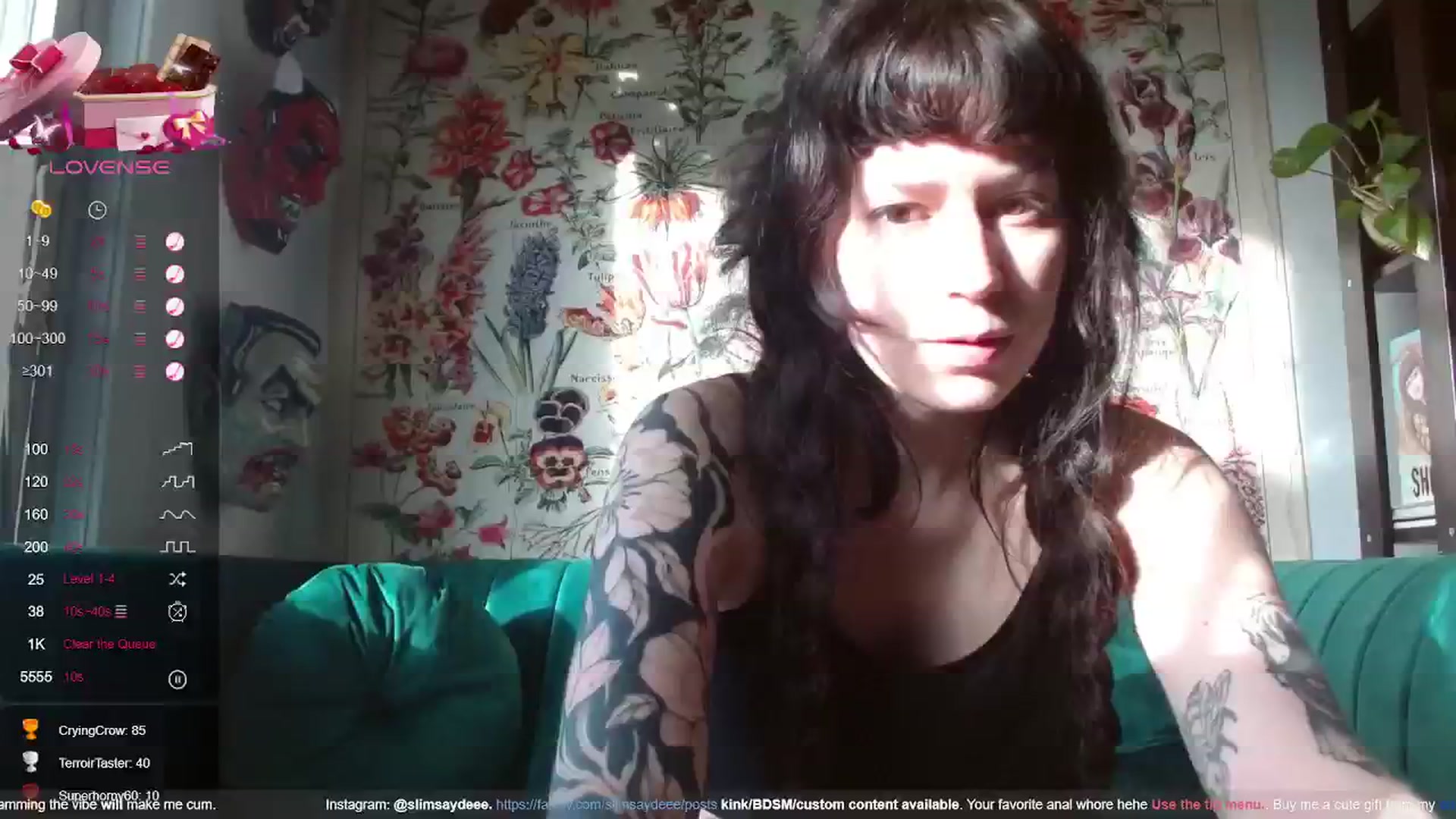 Gallery image thumbnail from slimsaydeee's myfreecams stream on, 02/09/2024, 17:56 image 10 of 20