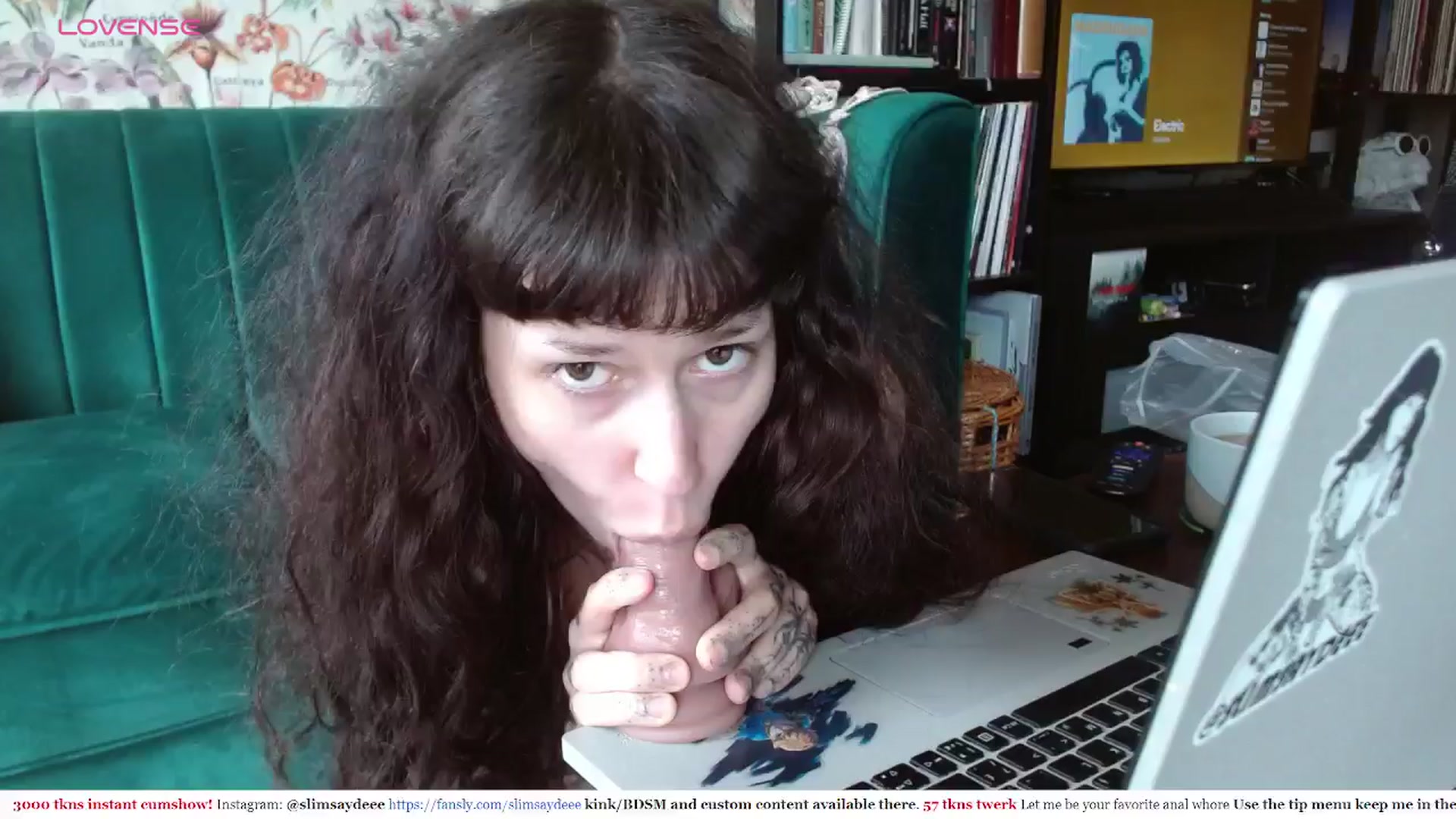 Gallery image thumbnail from slimsaydeee's myfreecams stream on, 03/21/2024, 18:02 image 19 of 20