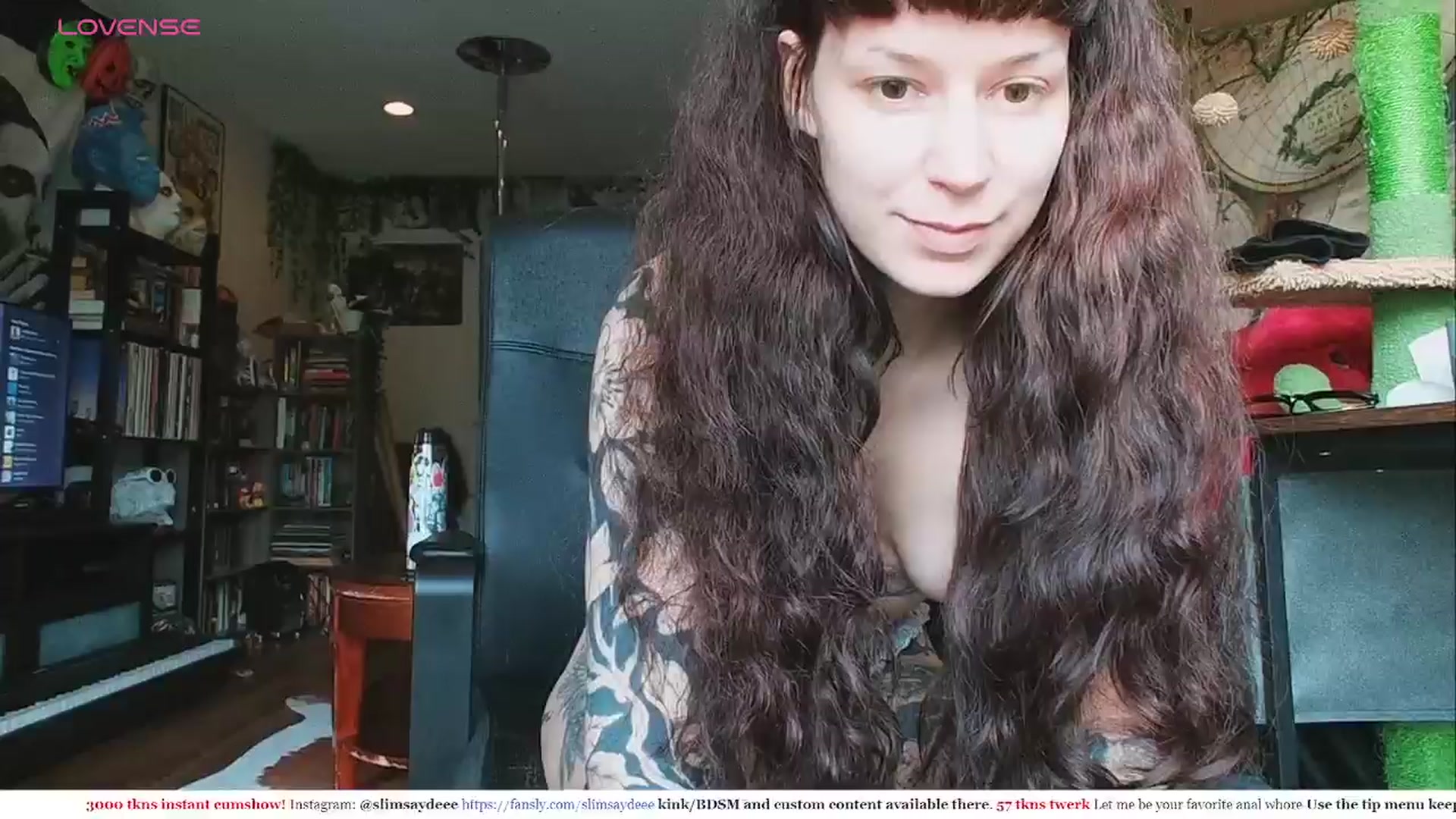Gallery image thumbnail from slimsaydeee's myfreecams stream on, 03/29/2024, 17:47 image 7 of 20