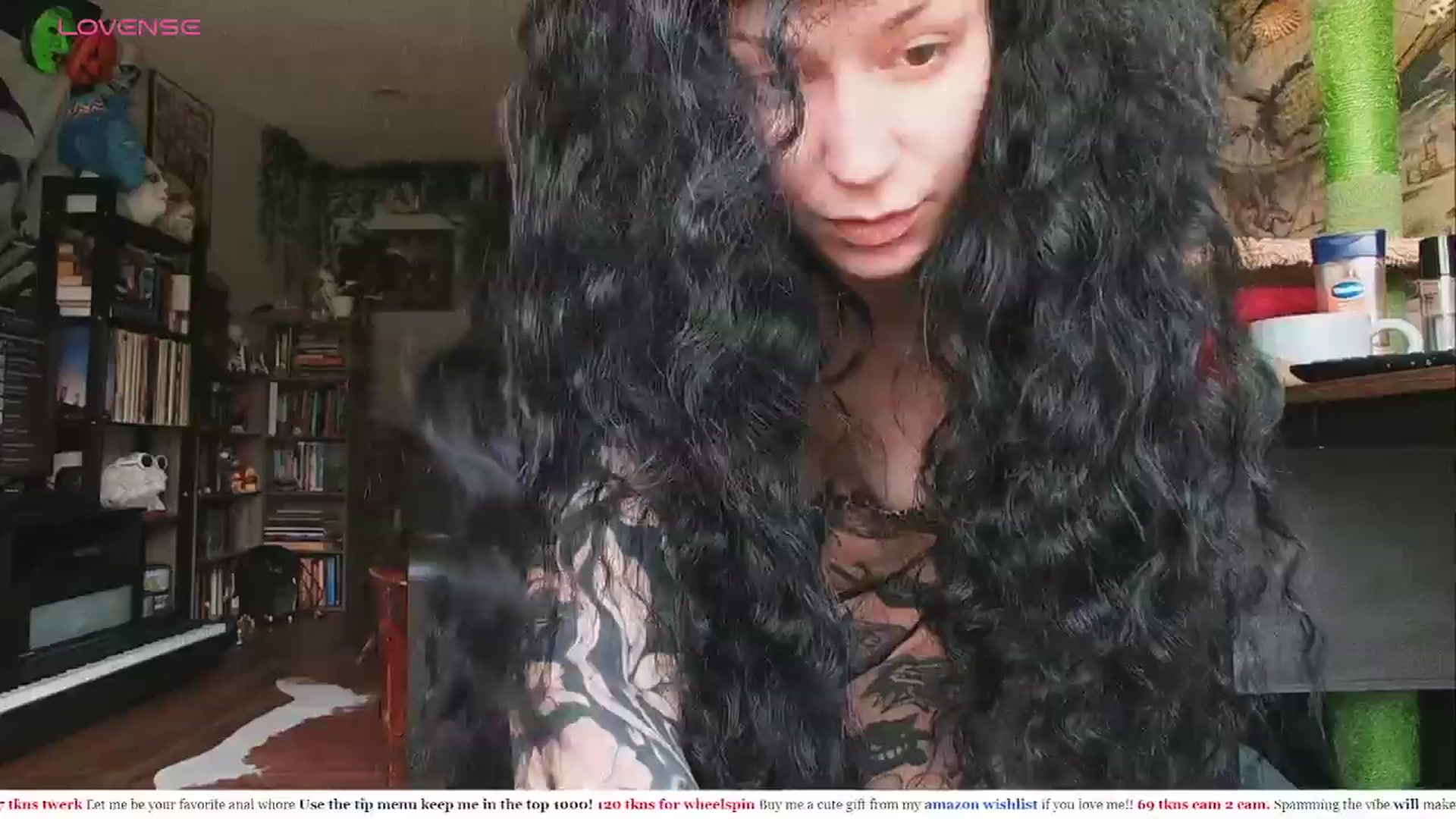 Gallery image thumbnail from slimsaydeee's myfreecams stream on, 03/30/2024, 16:48 image 17 of 20