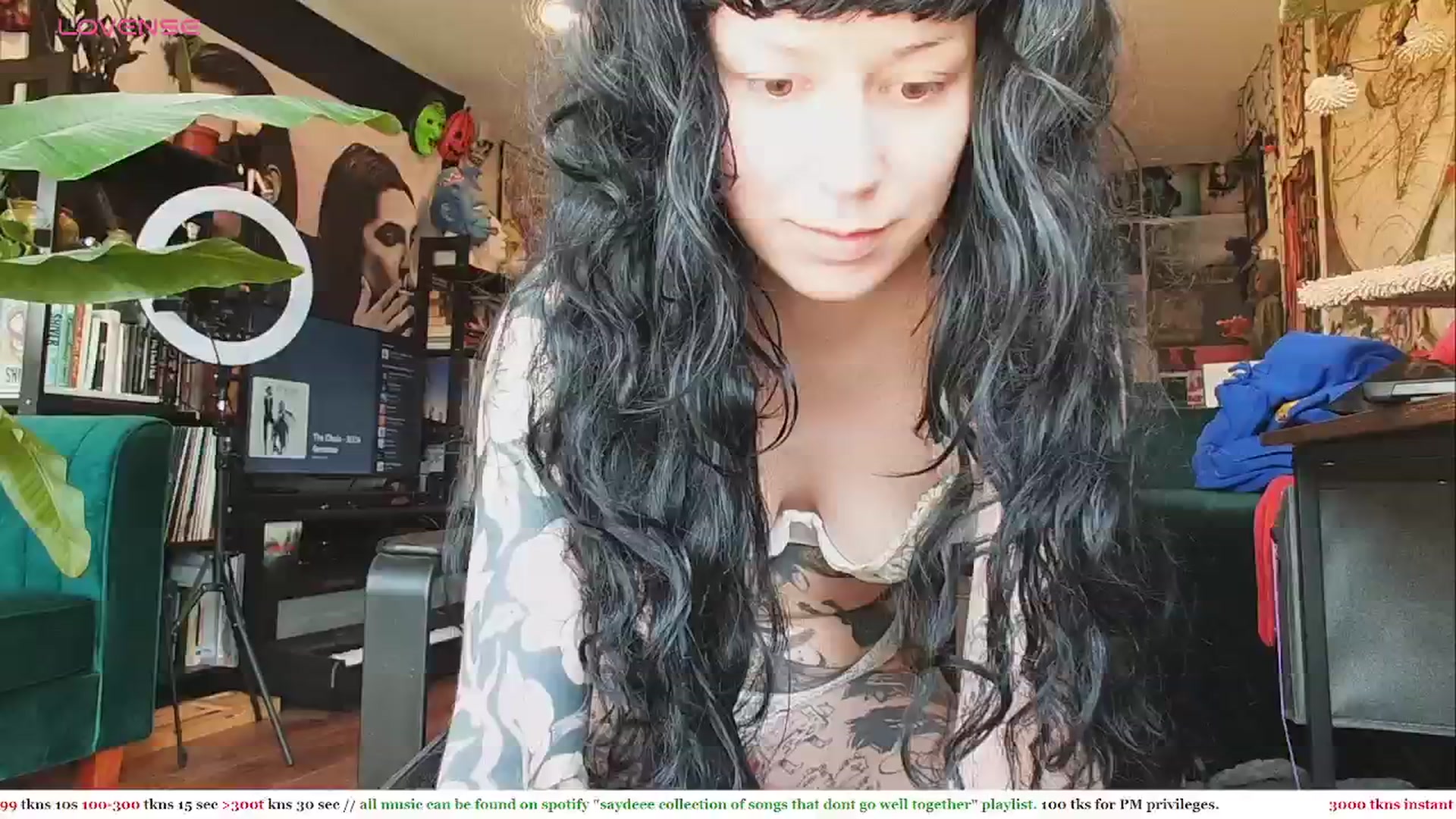 Gallery image thumbnail from slimsaydeee's myfreecams stream on, 05/03/2024, 16:14 image 3 of 20