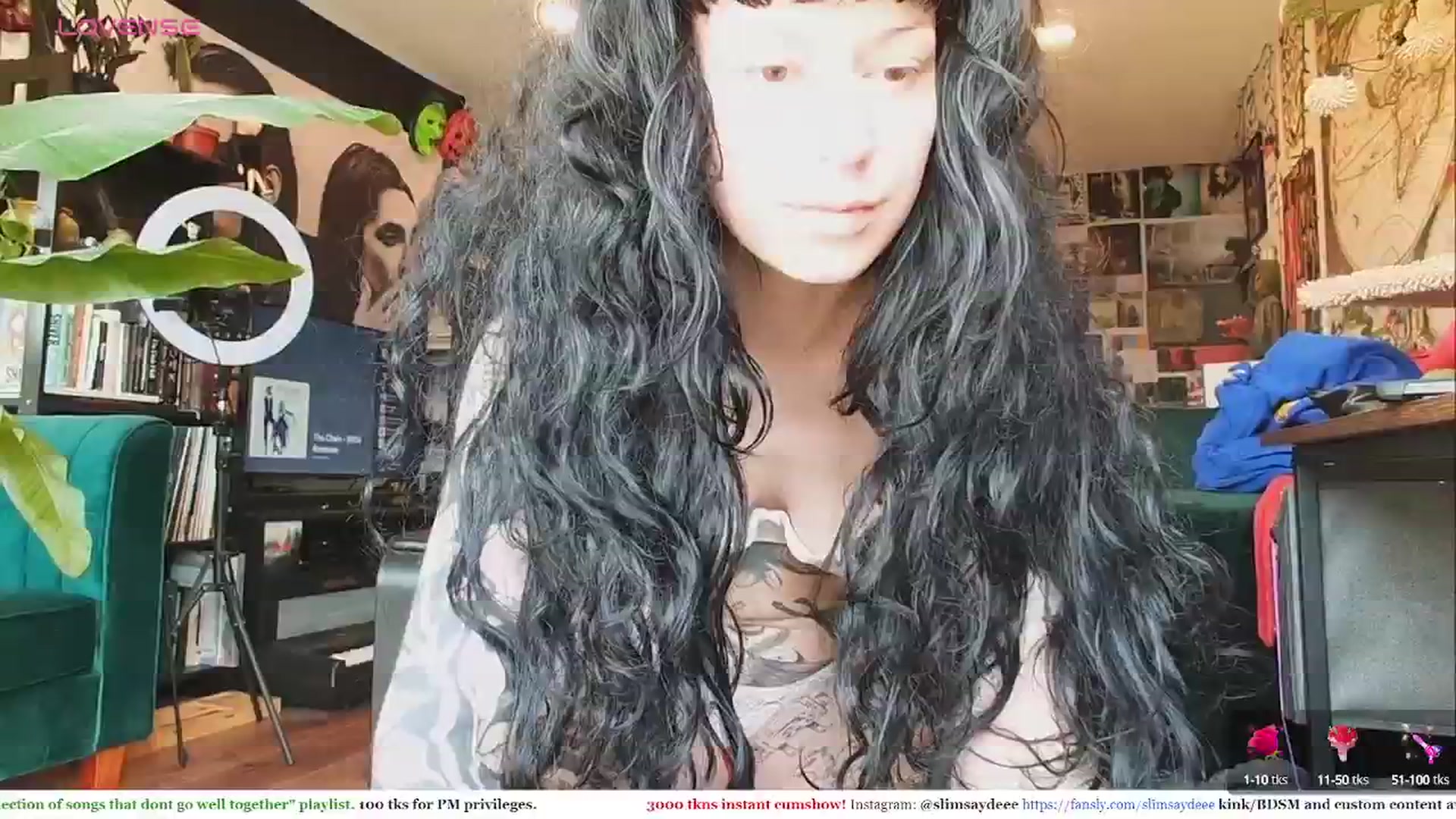 Gallery image thumbnail from slimsaydeee's myfreecams stream on, 05/03/2024, 16:14 image 4 of 20
