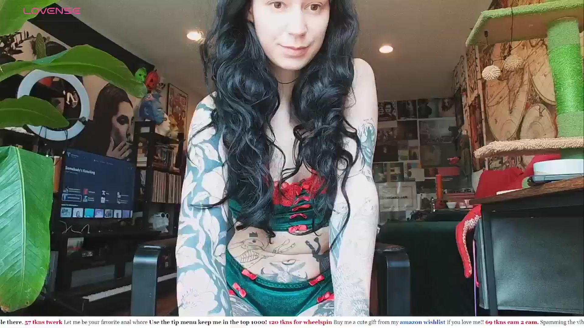 Gallery image thumbnail from slimsaydeee's myfreecams stream on, 05/19/2024, 16:22 image 1 of 20