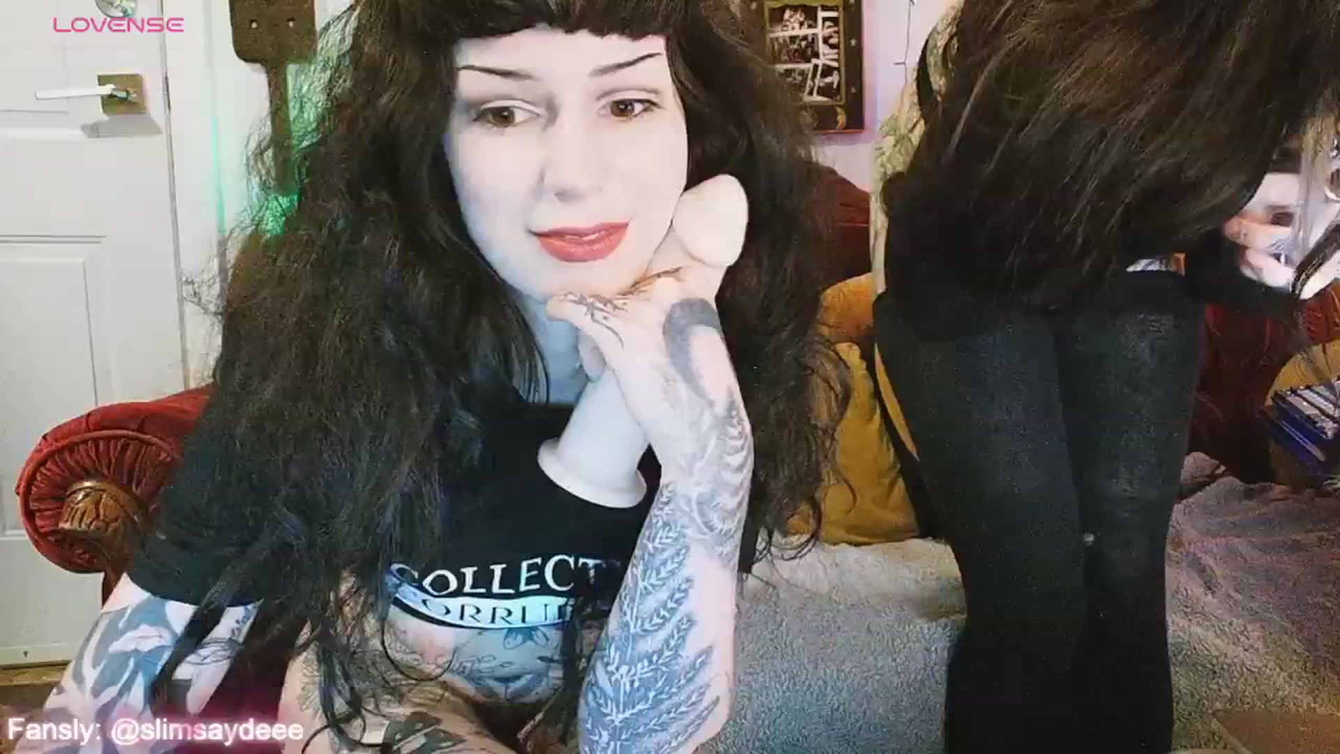 Gallery image thumbnail from slimsaydeee's myfreecams stream on, 06/15/2024, 05:56 image 4 of 20