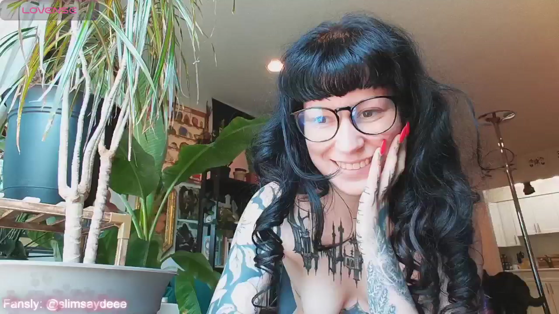 Gallery image thumbnail from slimsaydeee's myfreecams stream on, 07/18/2024, 17:54 image 12 of 20