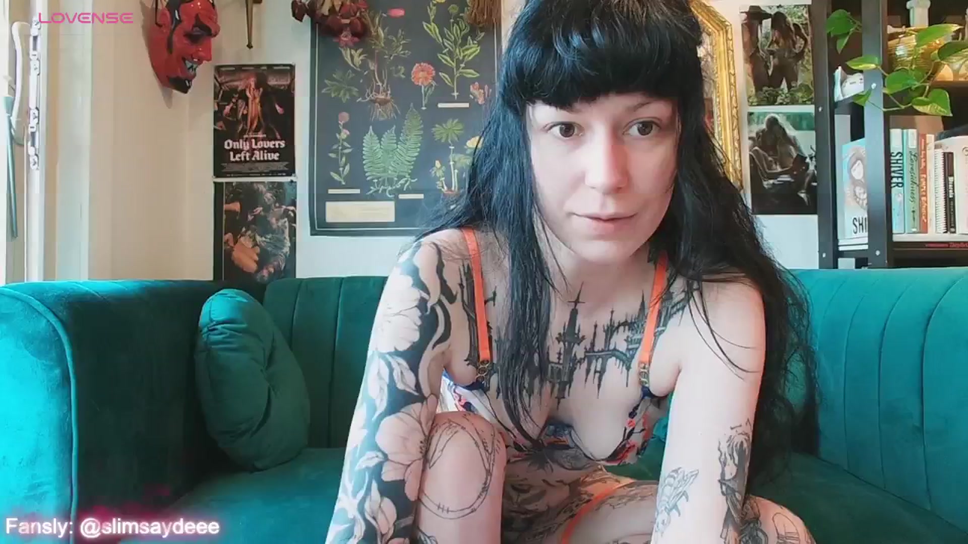 Gallery image thumbnail from slimsaydeee's myfreecams stream on, 08/14/2024, 16:50 image 4 of 20
