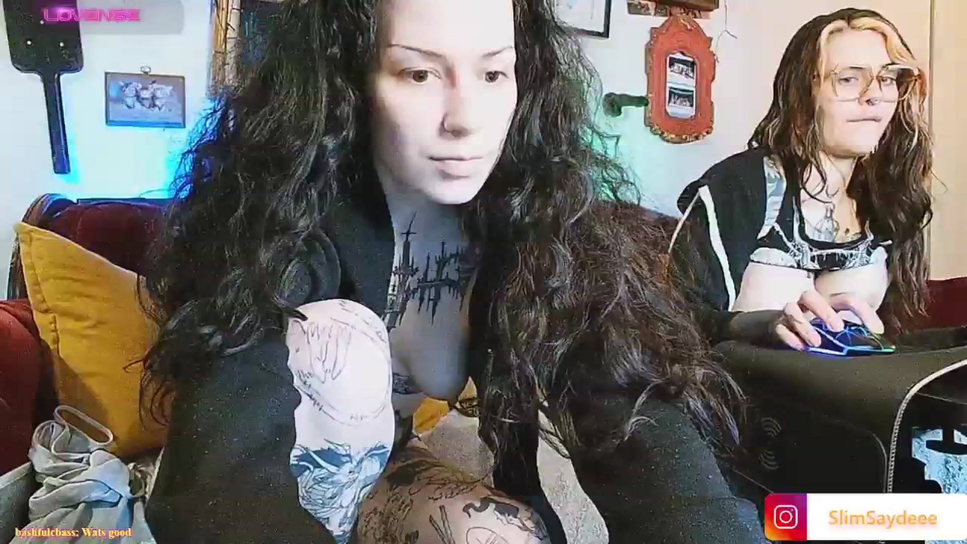 Gallery image thumbnail from slimsaydeee's myfreecams stream on, 09/28/2024, 22:04 image 16 of 20